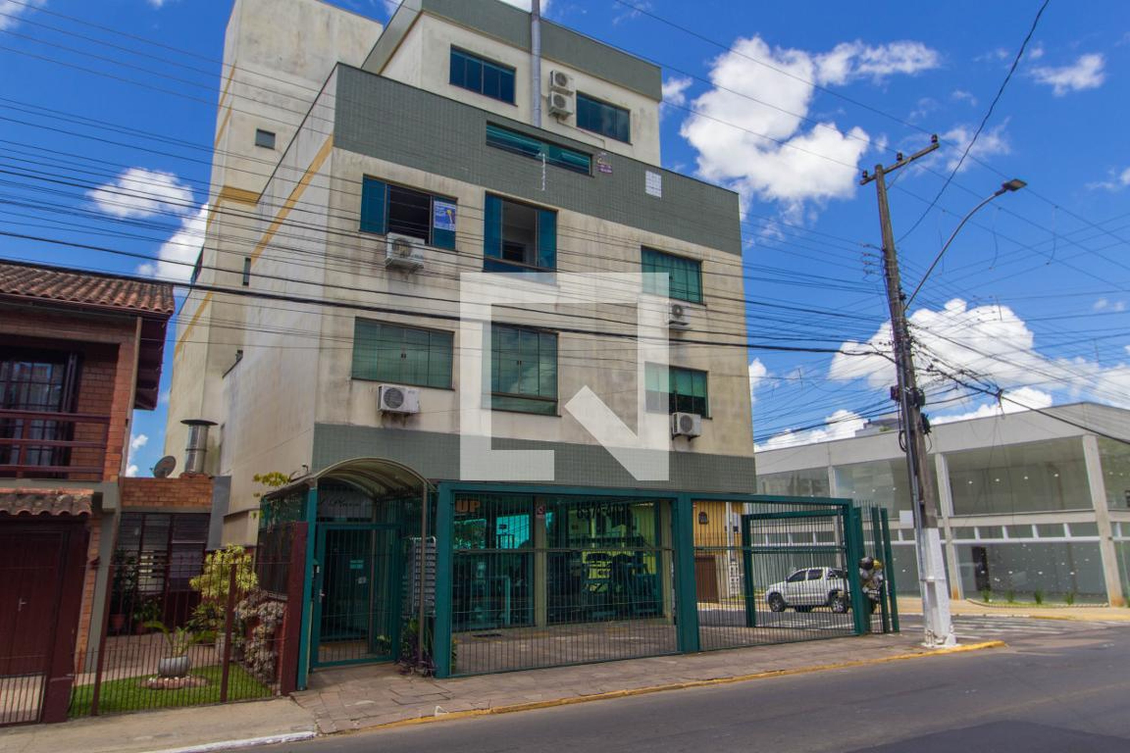 Fachada Condomínio em Rua Doutor Luiz Bastos do Prado, 2599
