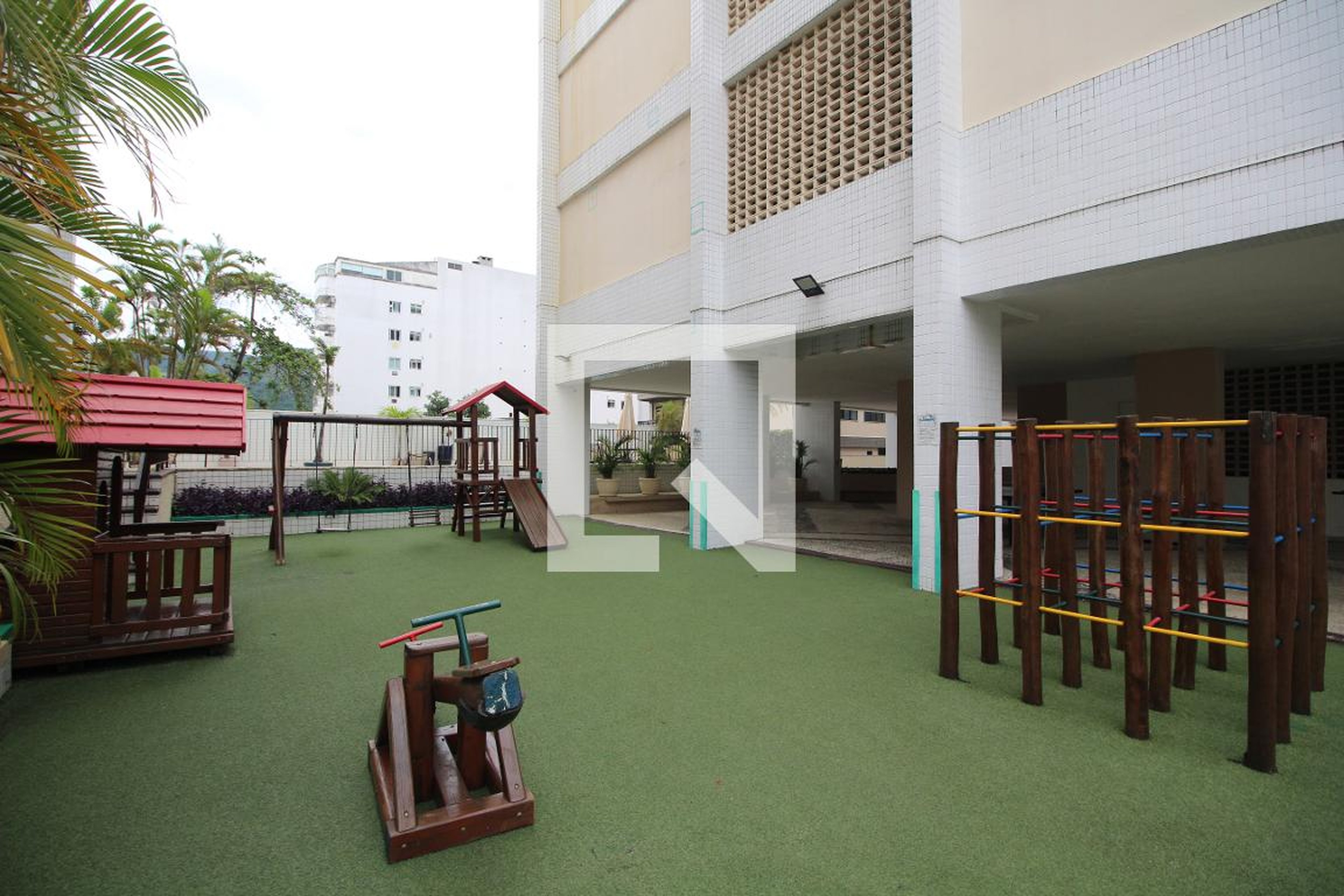 Playground - Mansões do Eldorado