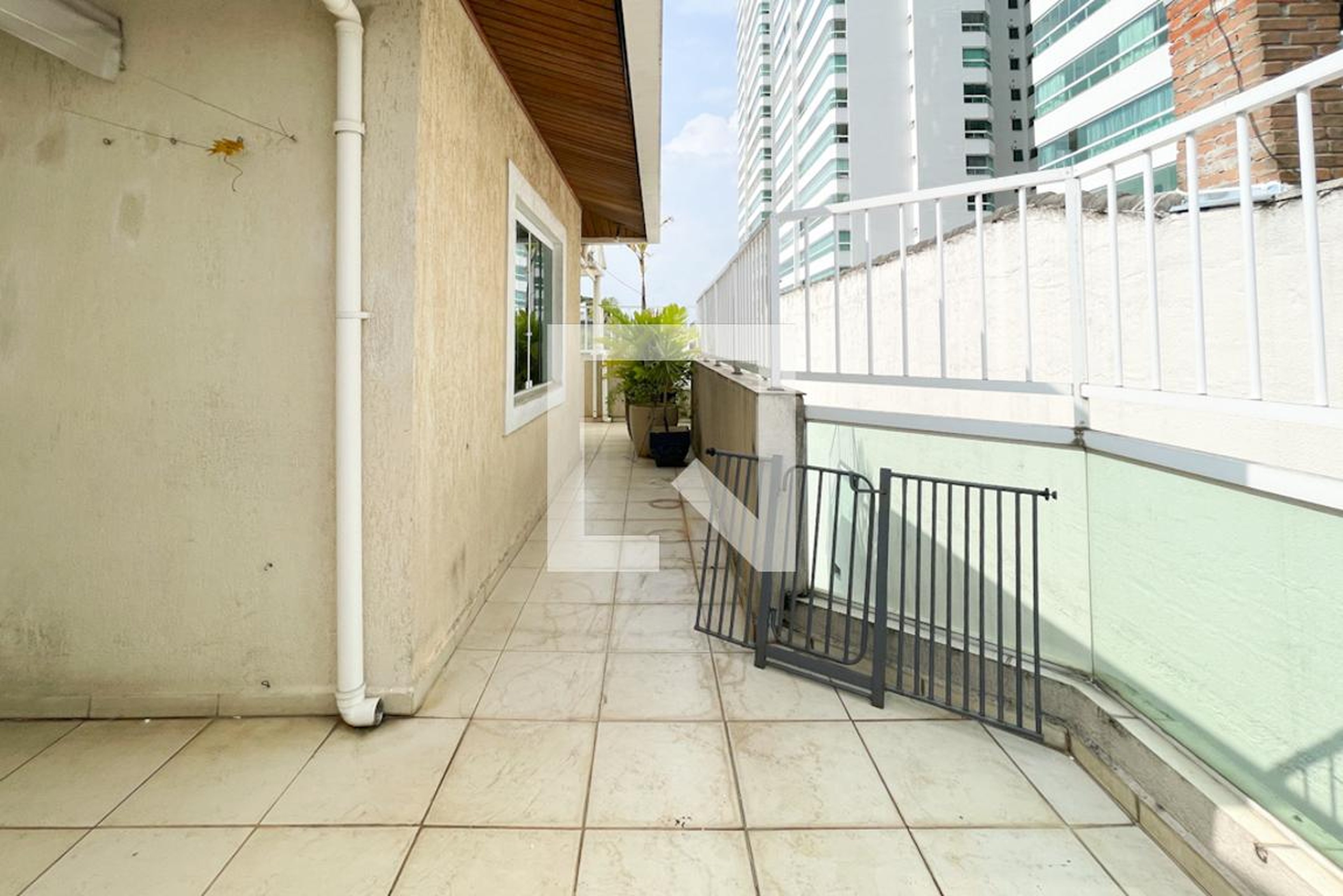 Área comum - Les Amis