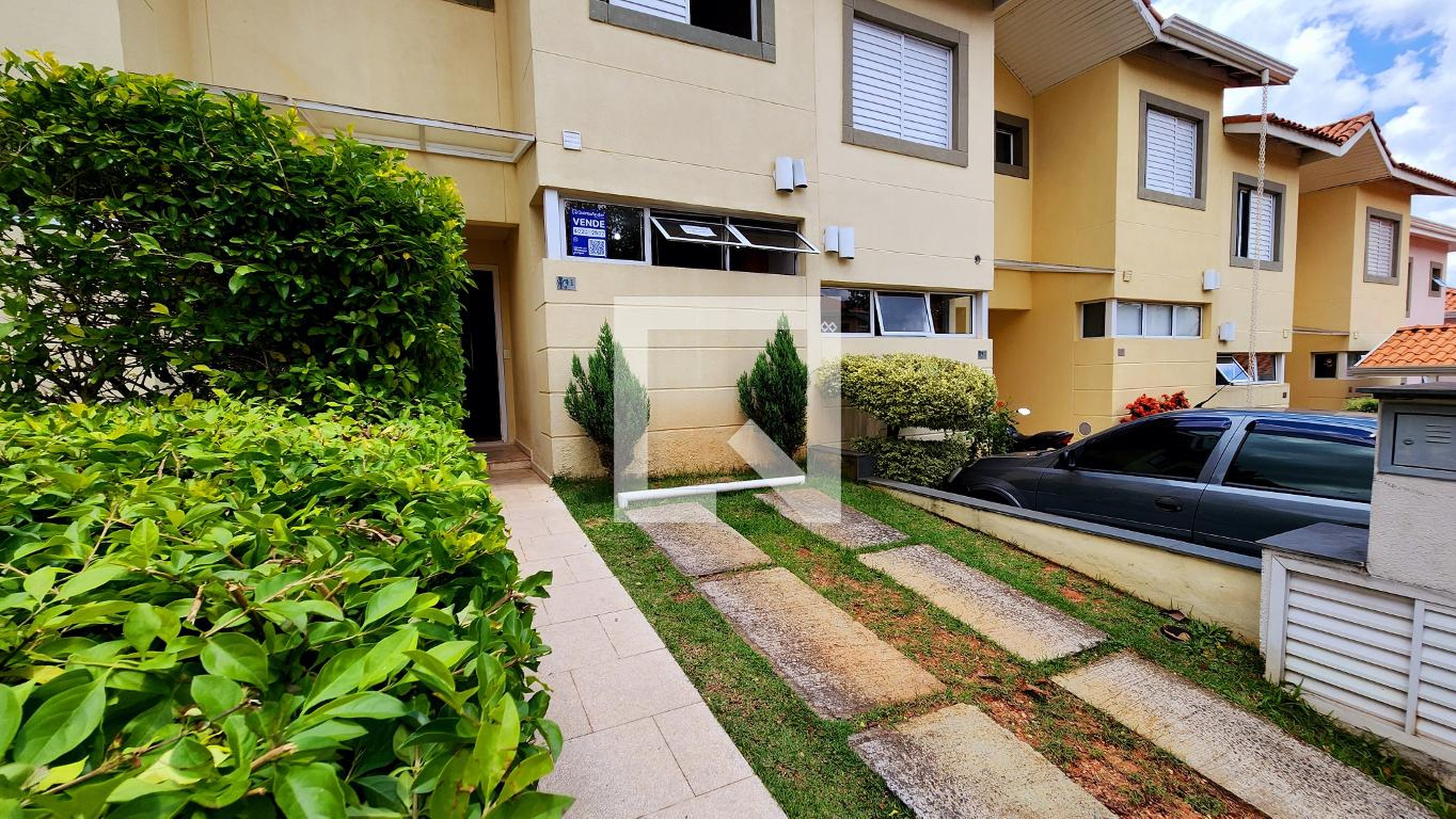 Fachada Condomínio Bella Colonia 1