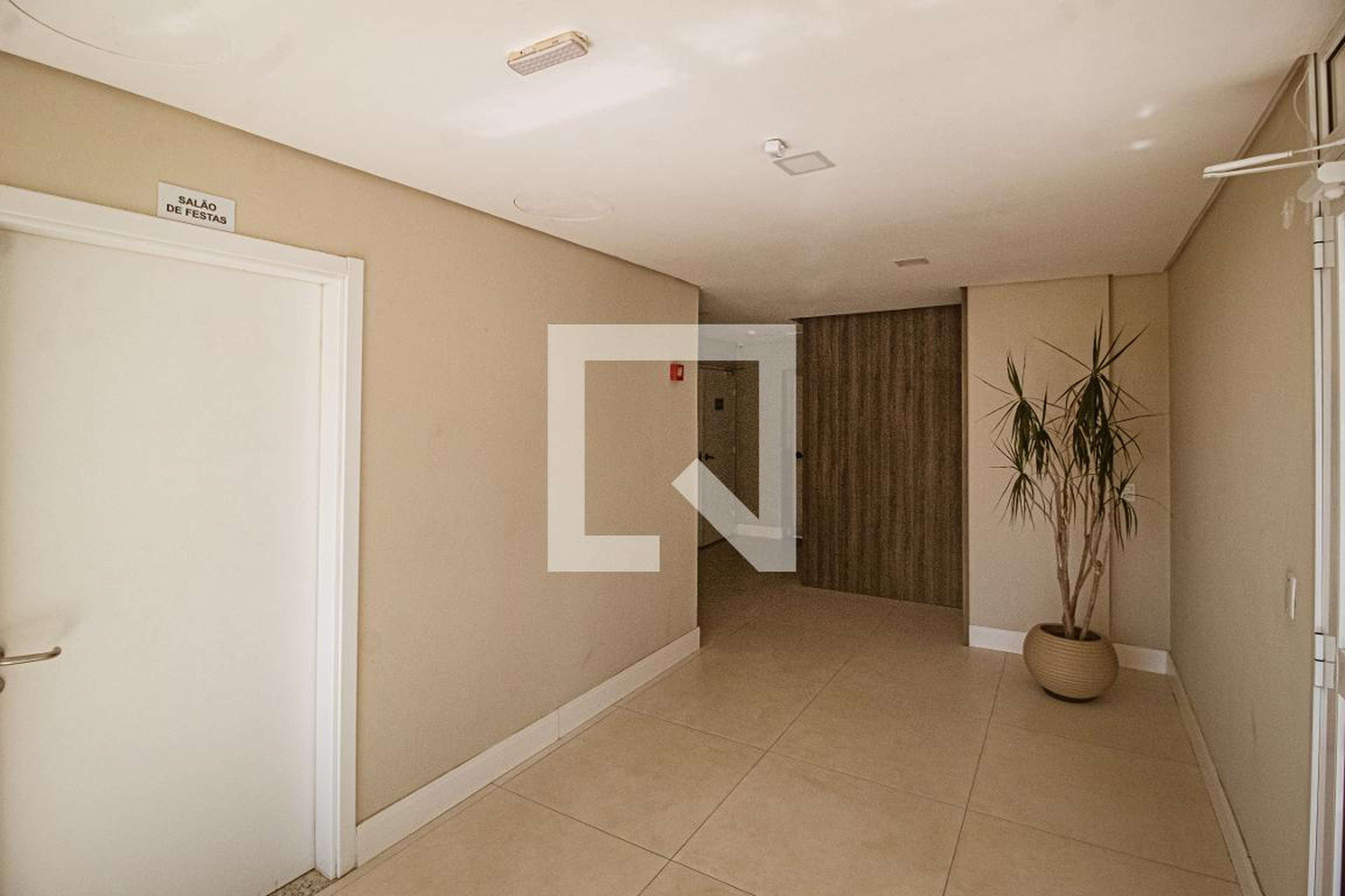 Hall de entrada - Edifício Cesar João