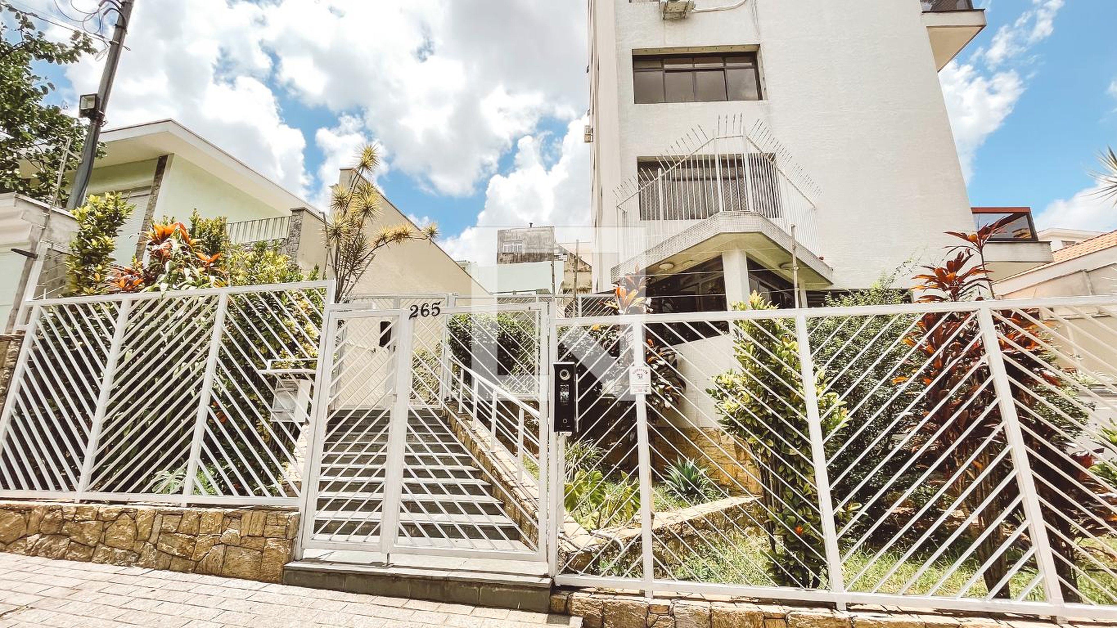 Fachada do Prédio Condomínio Idamar de Lollo Fonseca