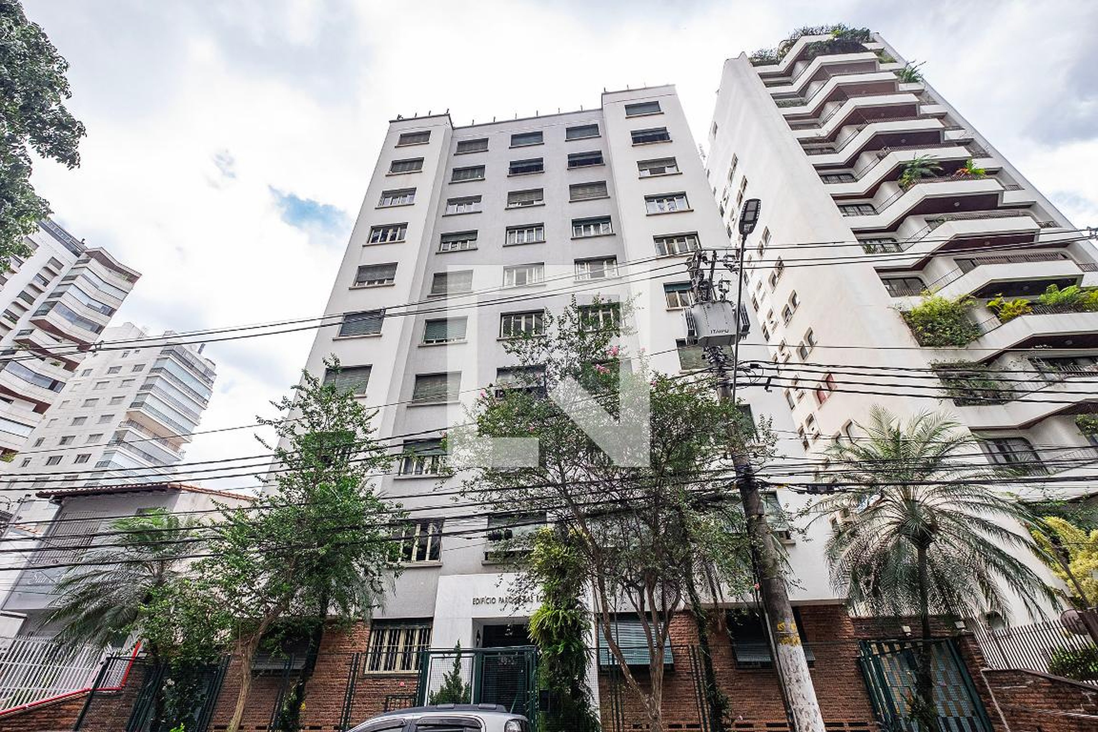 Fachada Condomínio Parque das Rosas