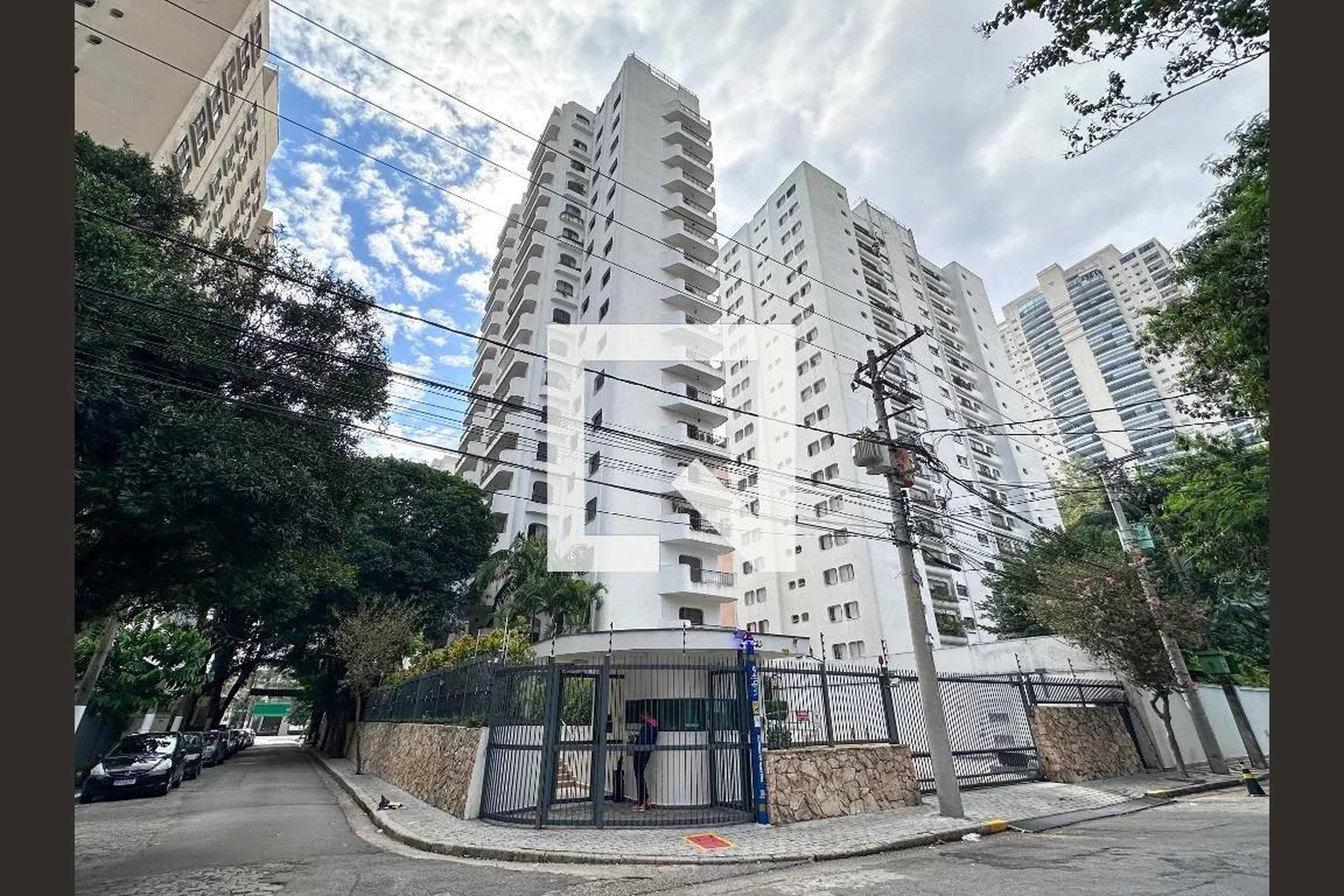 Fachada do Prédio Condomínio em Avenida Paulista, 260