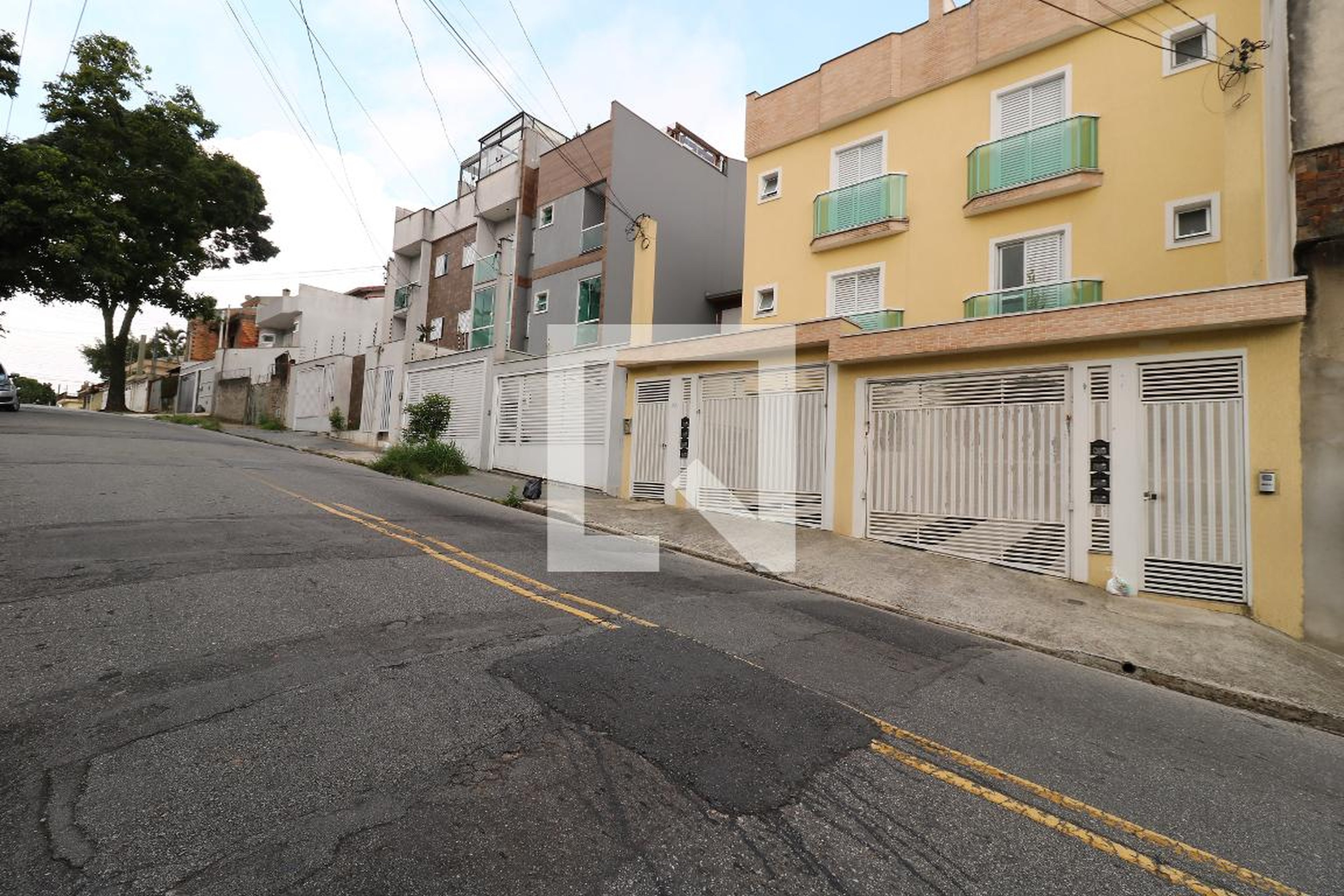 Fachada Condomínio em Rua Alemanha, 354