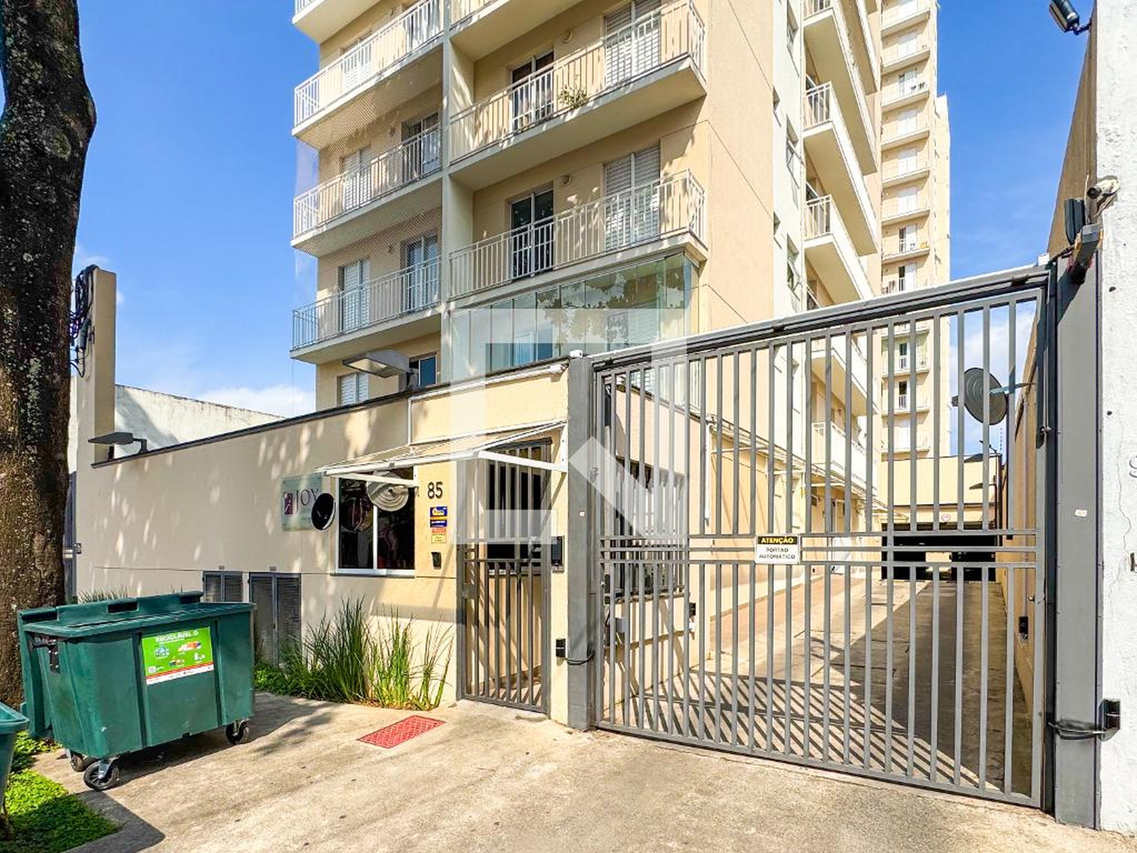 Fachada do Prédio Condomínio Joy Cambucy I