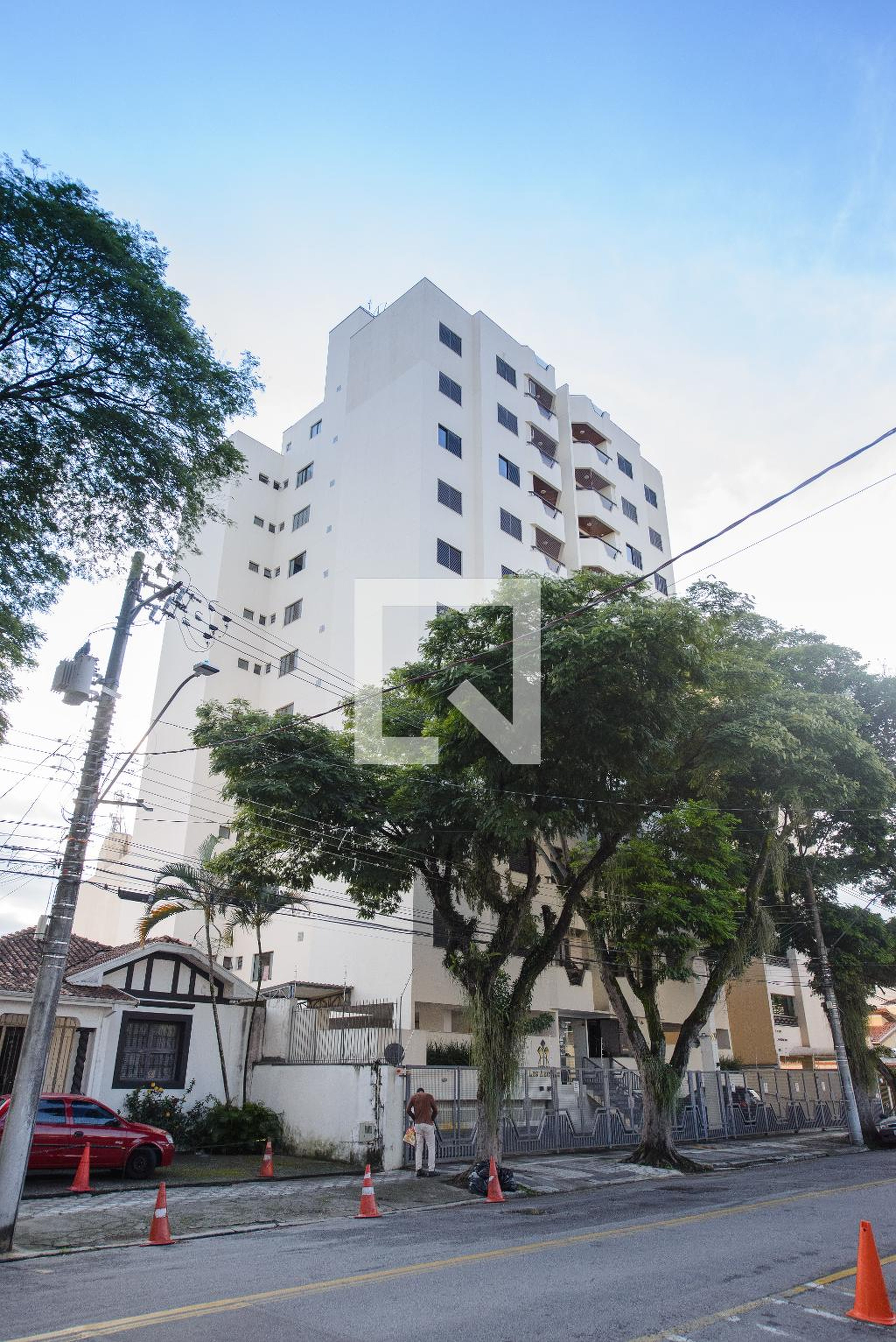 Fachada do Prédio Condomínio Los Angeles