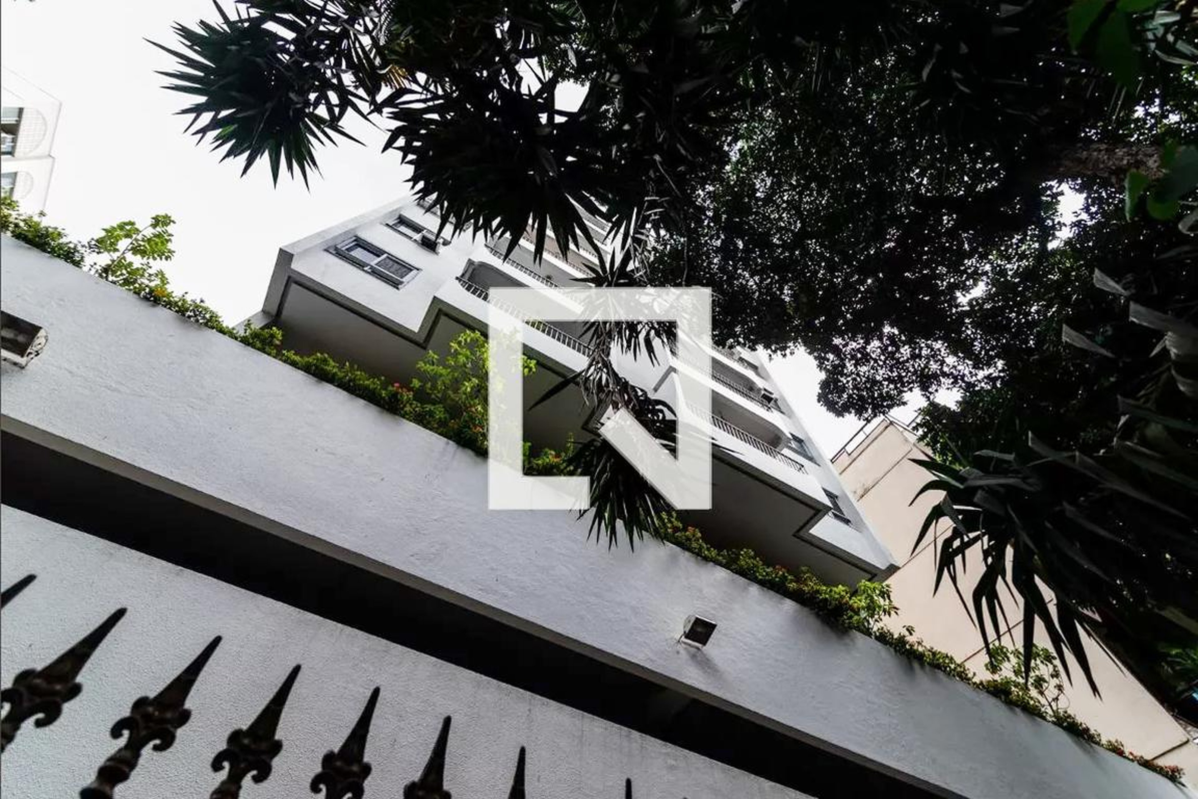 Fachada Condomínio Casa Branca