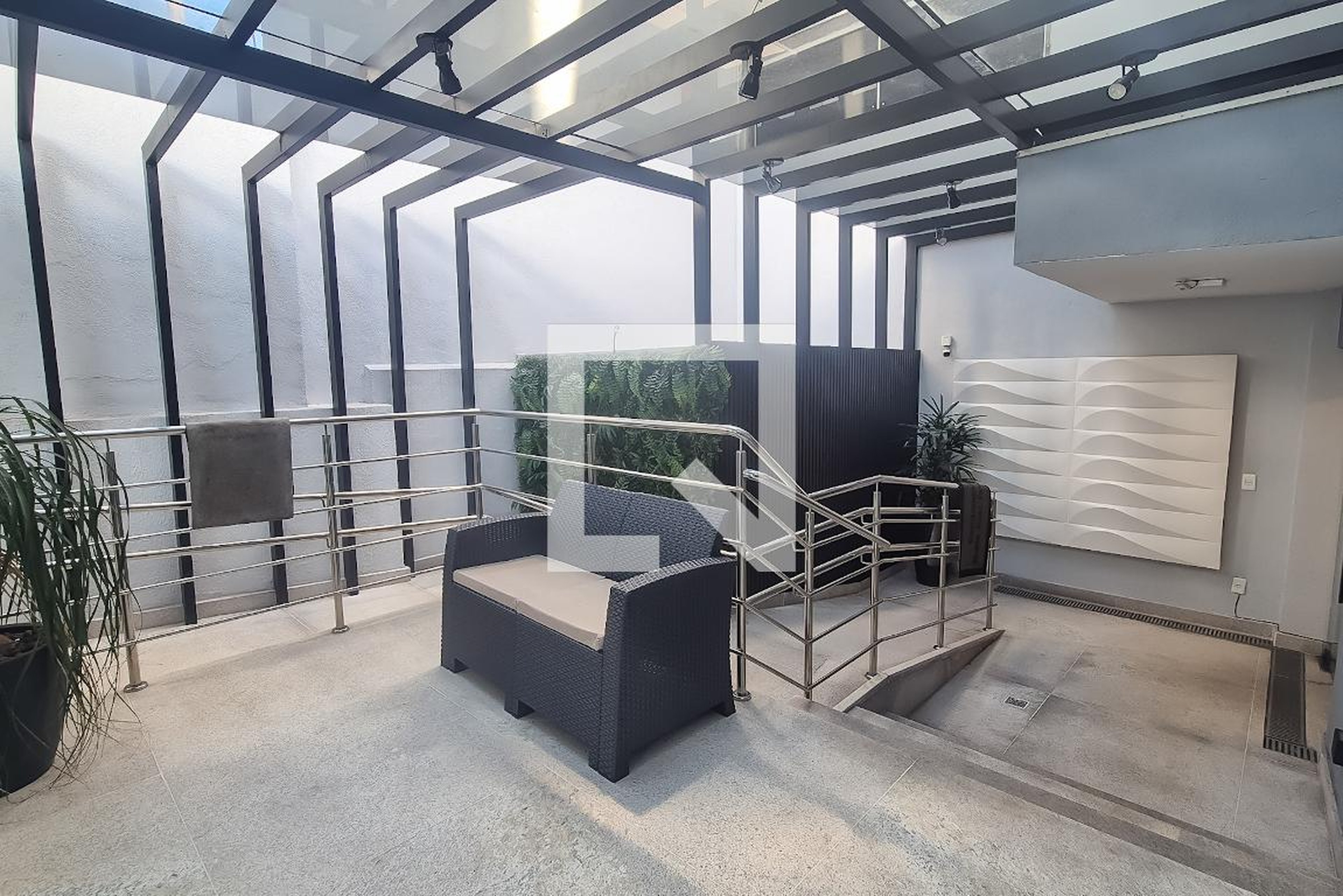 Hall de entrada - Maria José Tavares