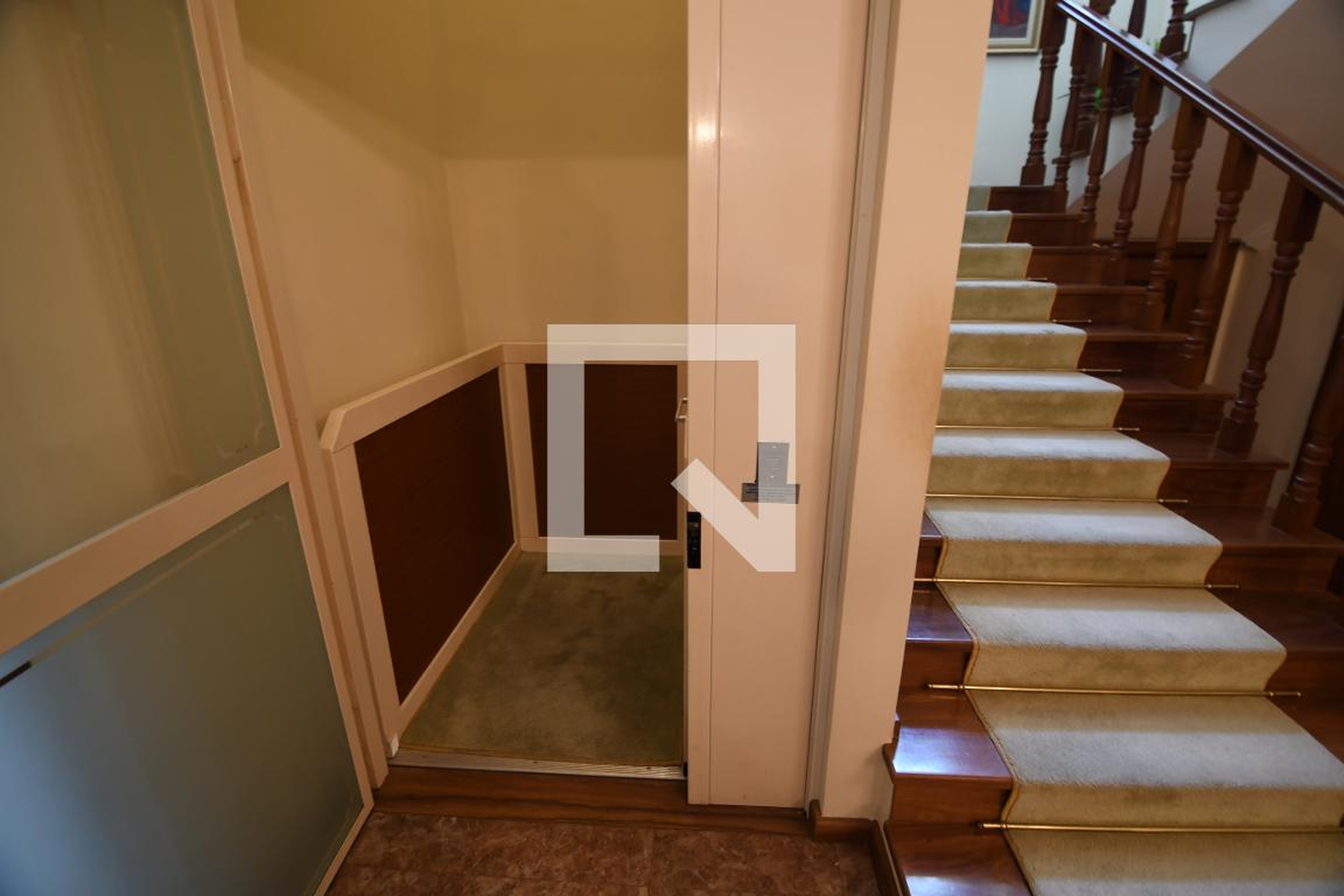 Elevador - Jardim Botânico