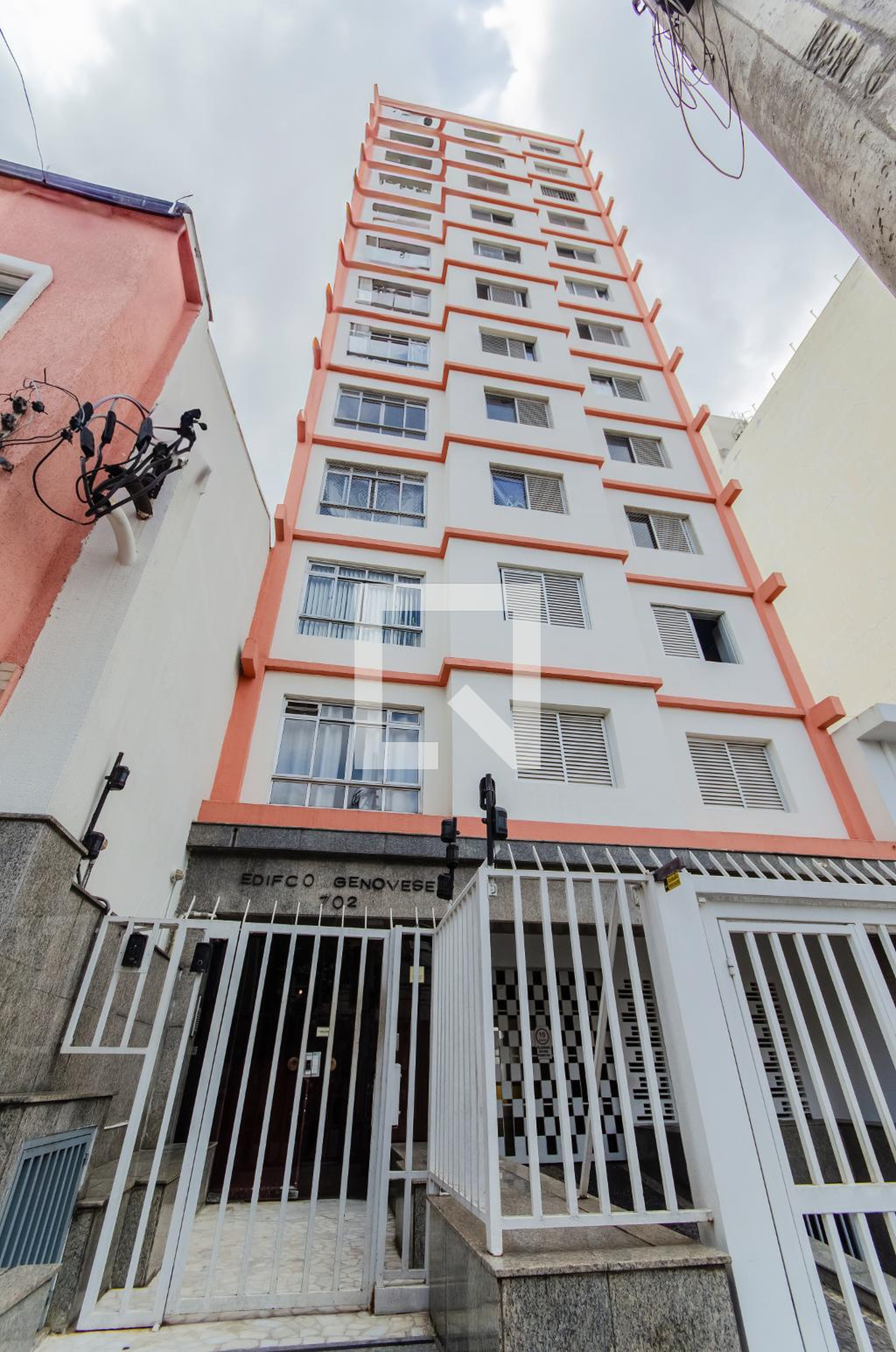 Fachada do Prédio Condomínio Edifico Genovese