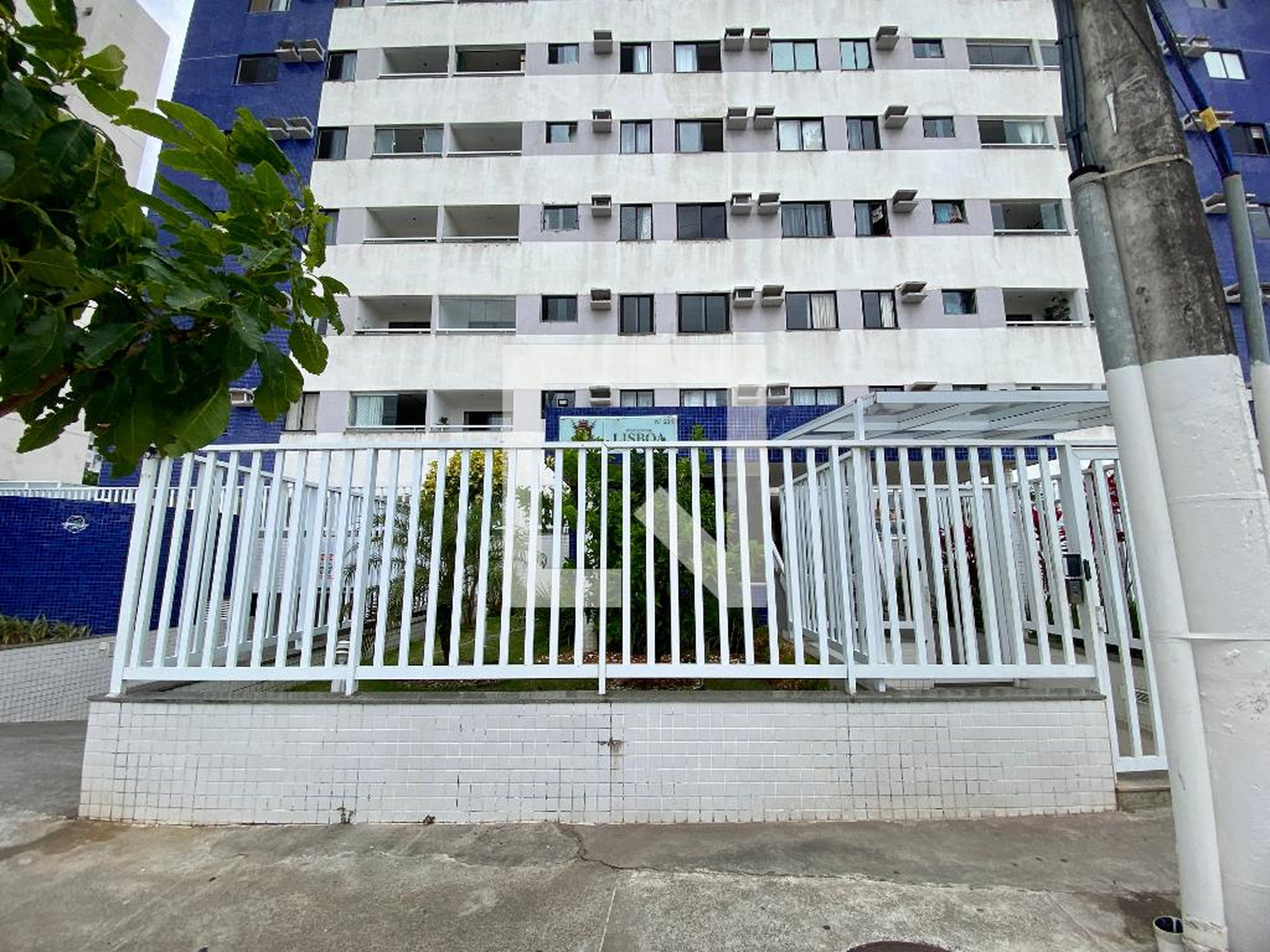 Fachada Condomínio Paris Residencial