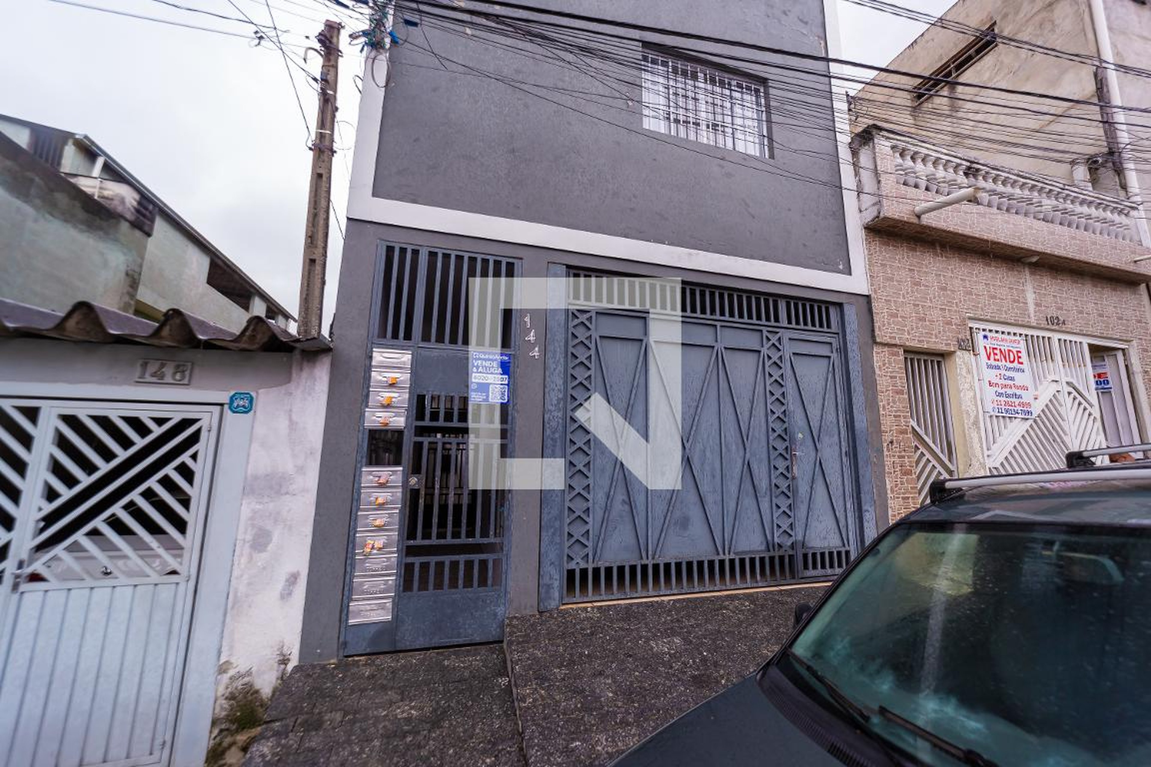 Fachada Condomínio em Rua Hedi, 144