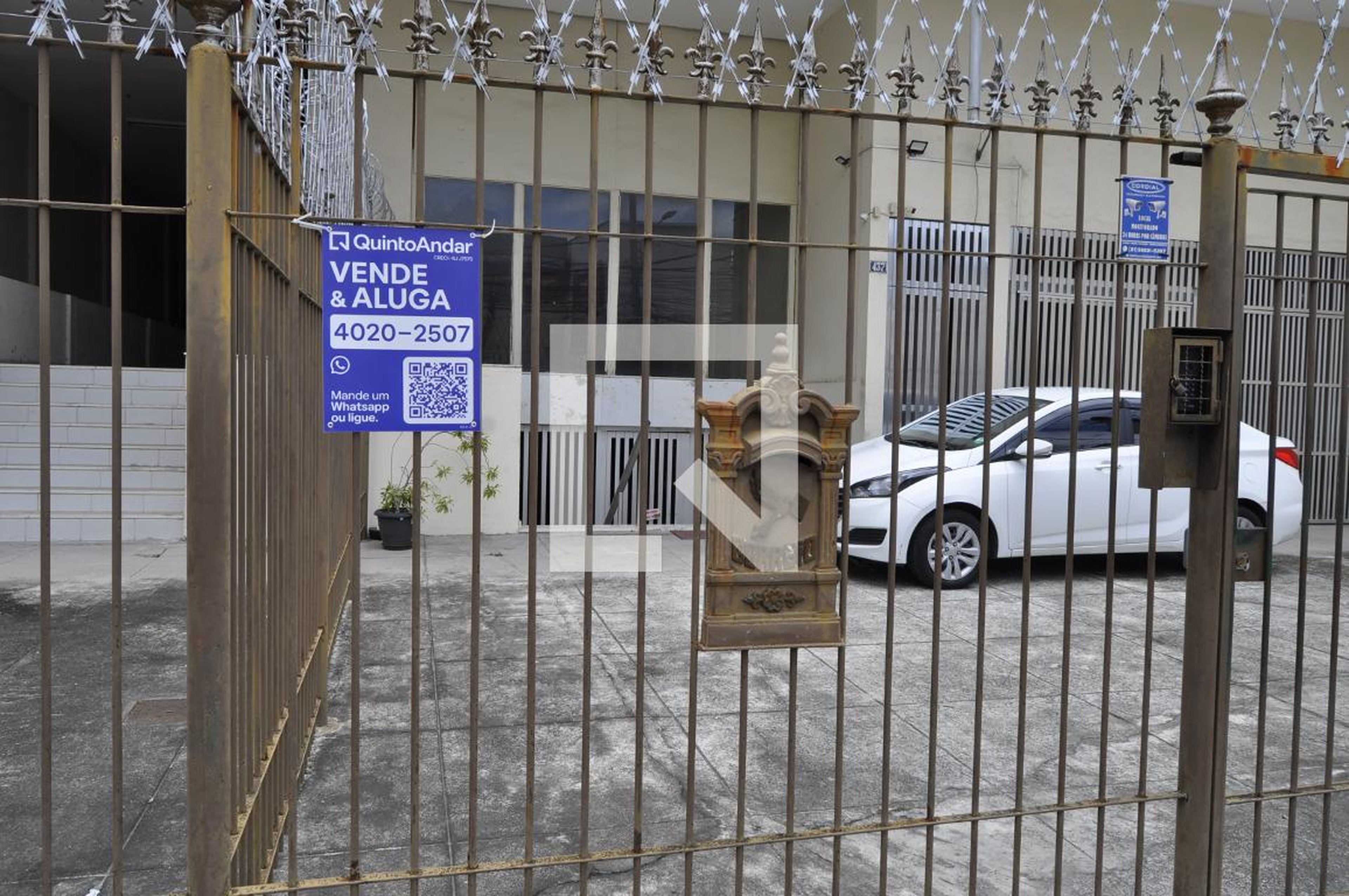 Fachada Edifício Centro Comercial Vinte e Quatro de Maio