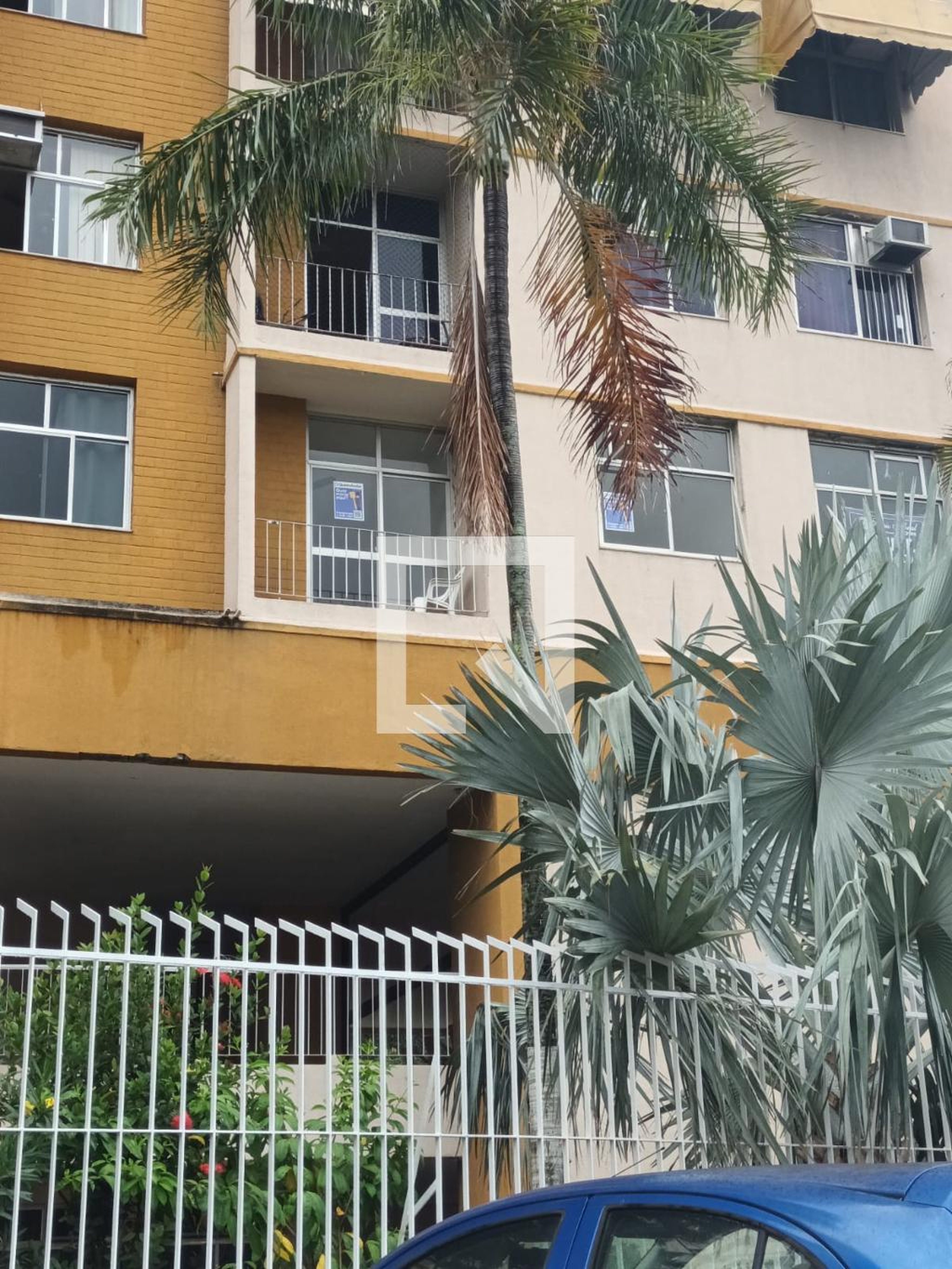 Fachada Edifício Village Quintino