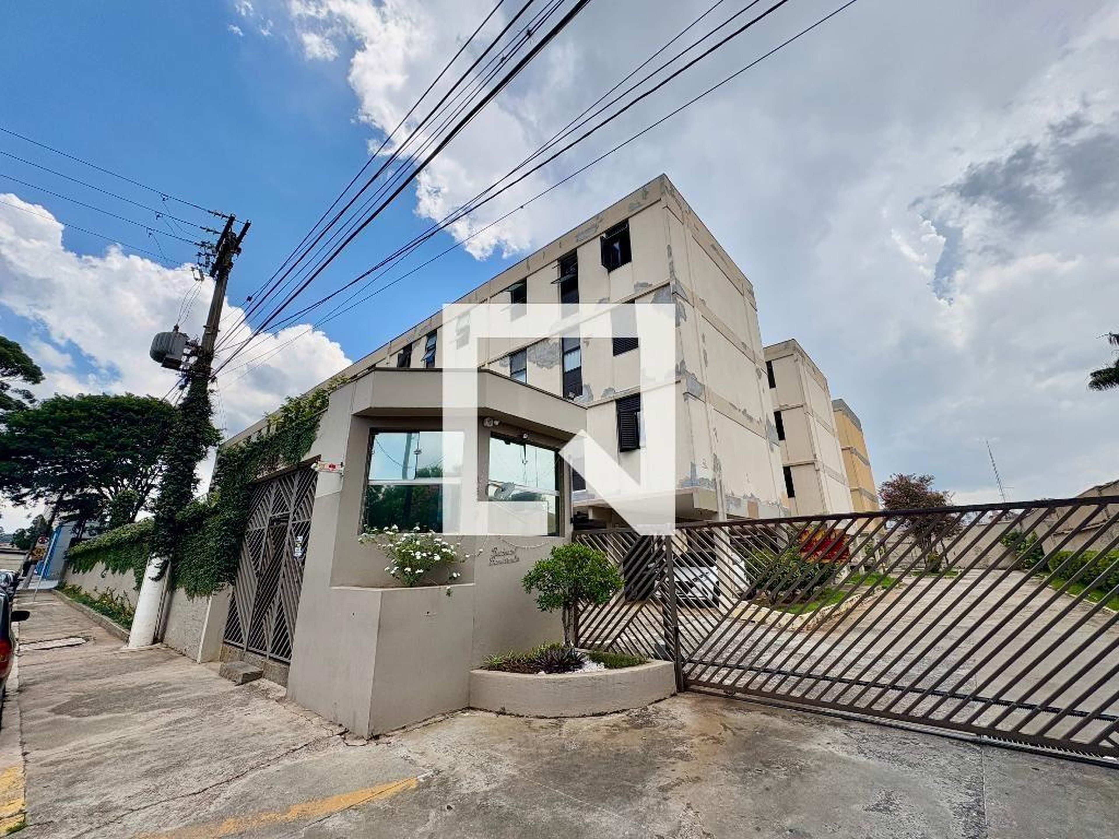 Fachada Residencial Bandeirantes