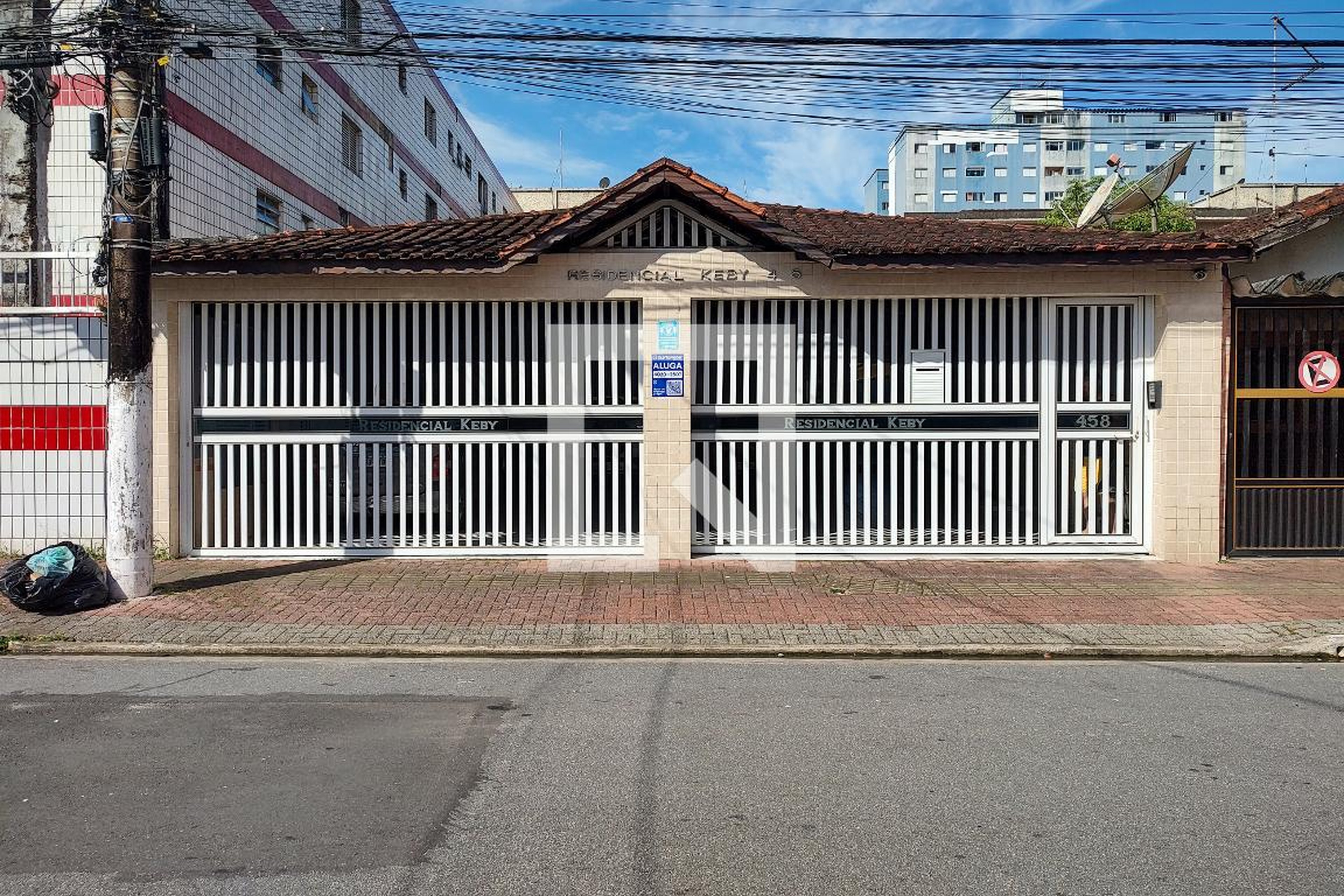 Fachada Condomínio em Rua Oceânica Amábile, 458