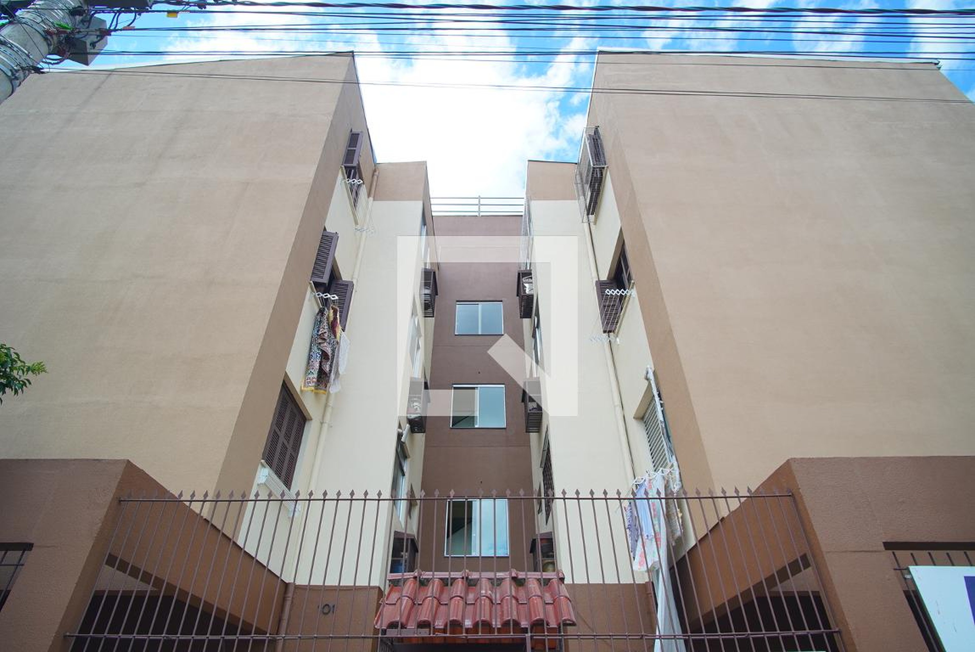 Fachada Residencial Sarandi