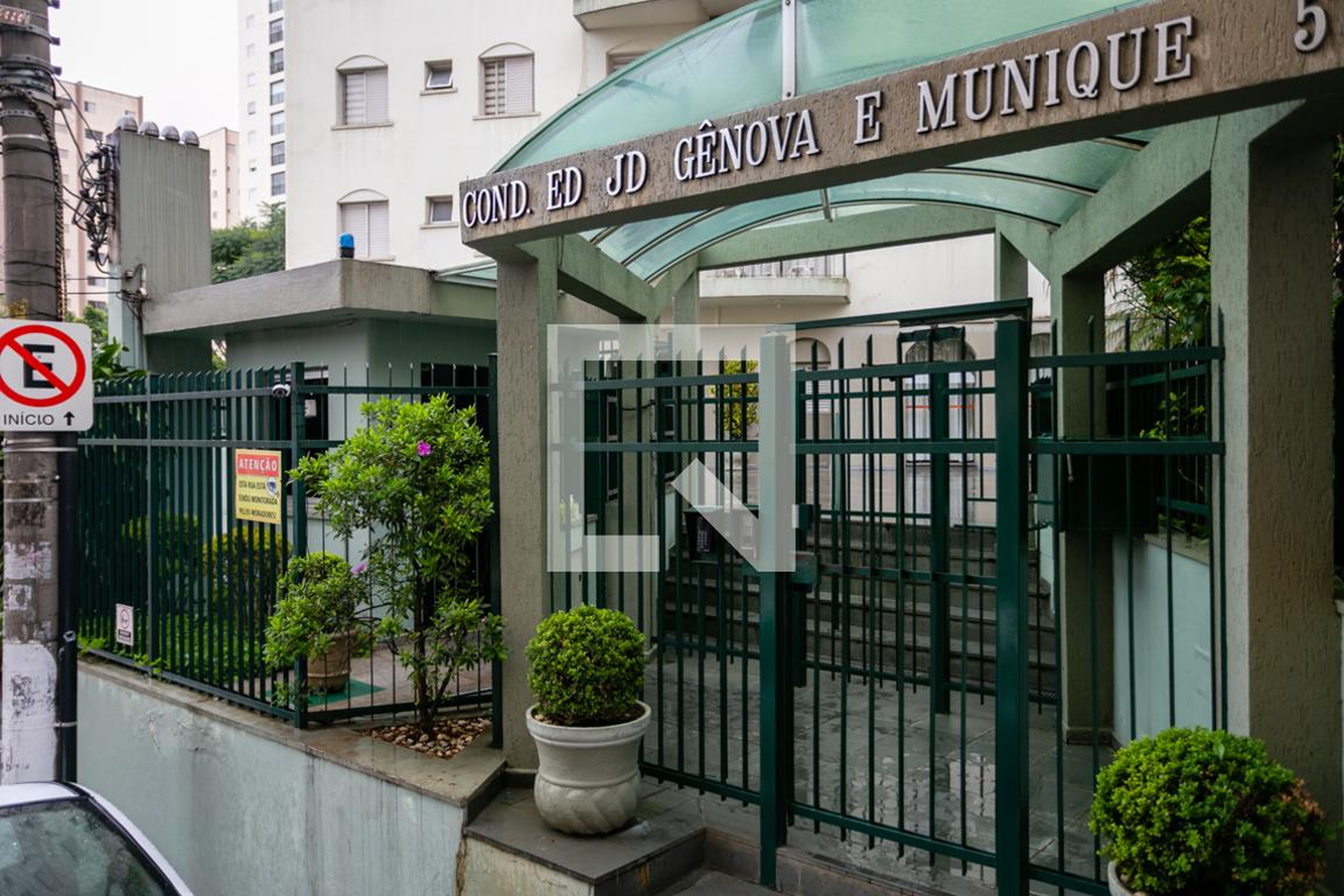 Fachada do condomínio Condomínio Gênova e Munique