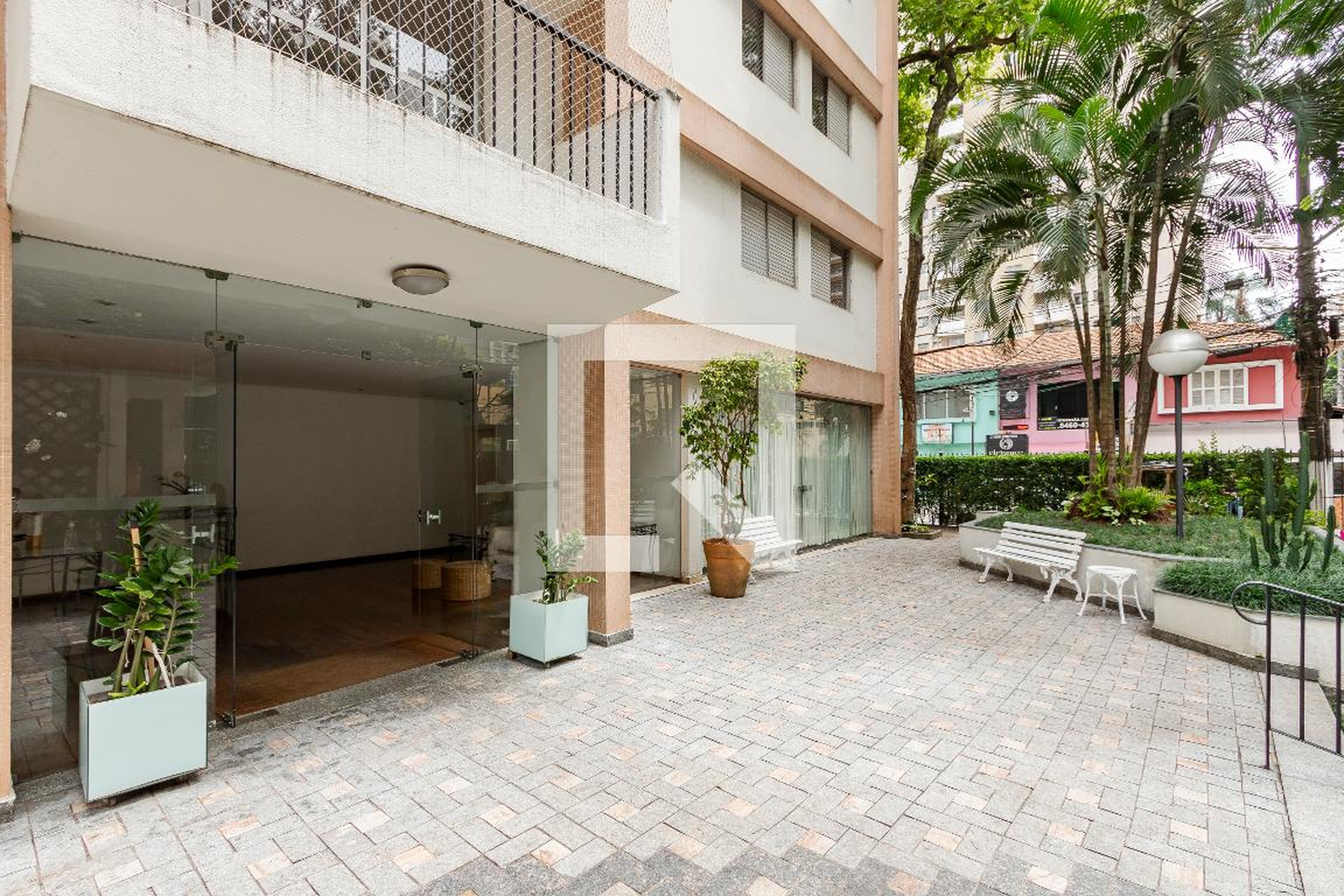 Entrada - Edifício Mozart