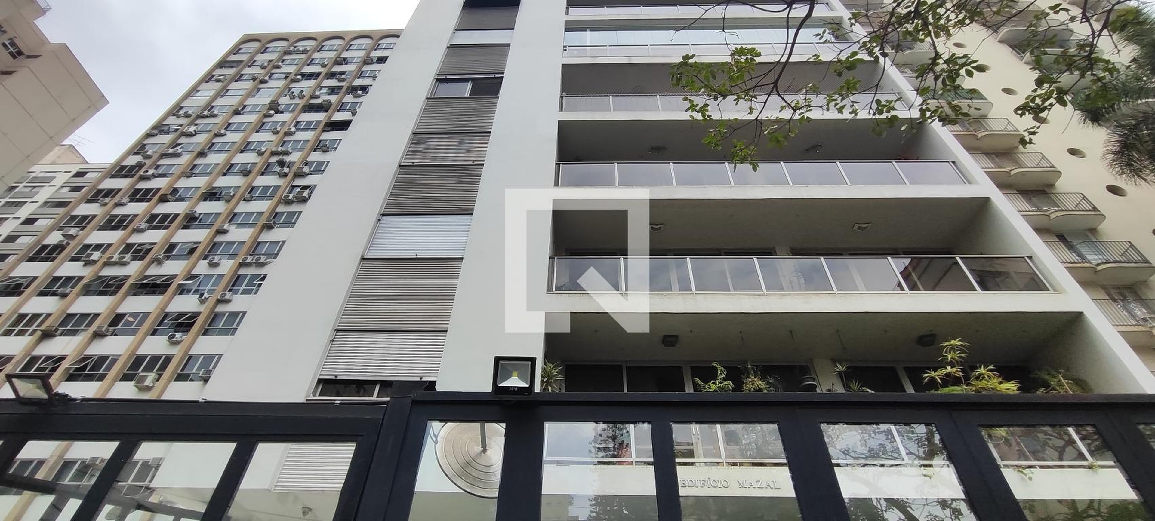 Fachada Condomínio Mazal