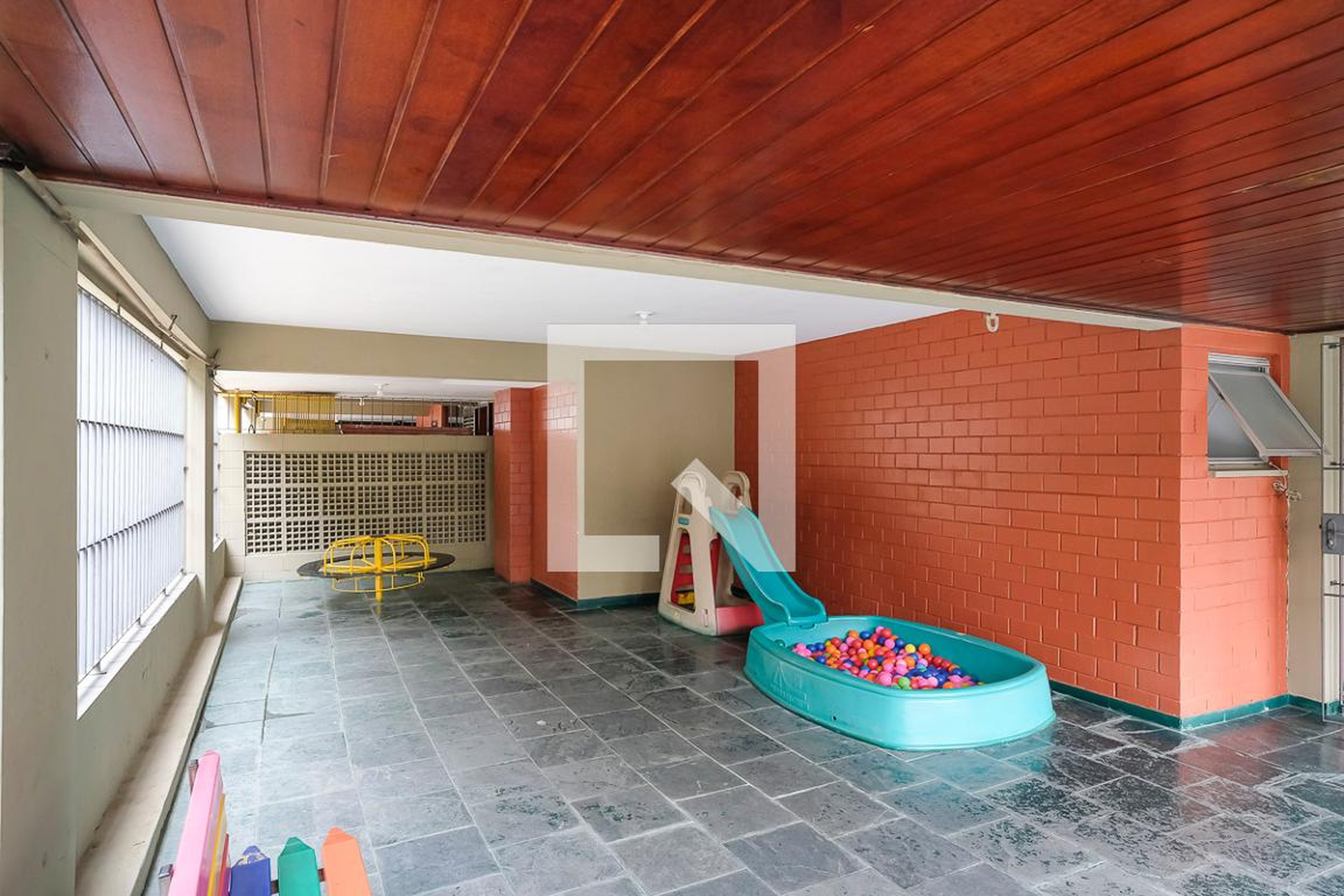 Playground - Edifício Conjunto Floreo