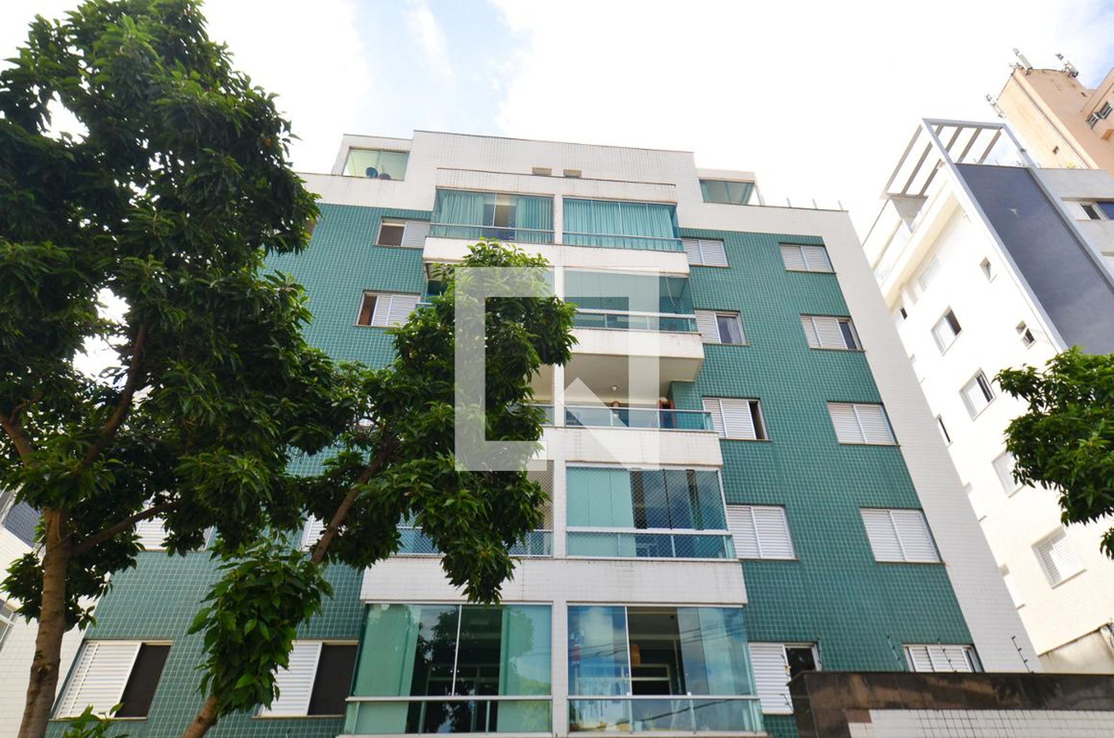 Fachada Edifício Platano