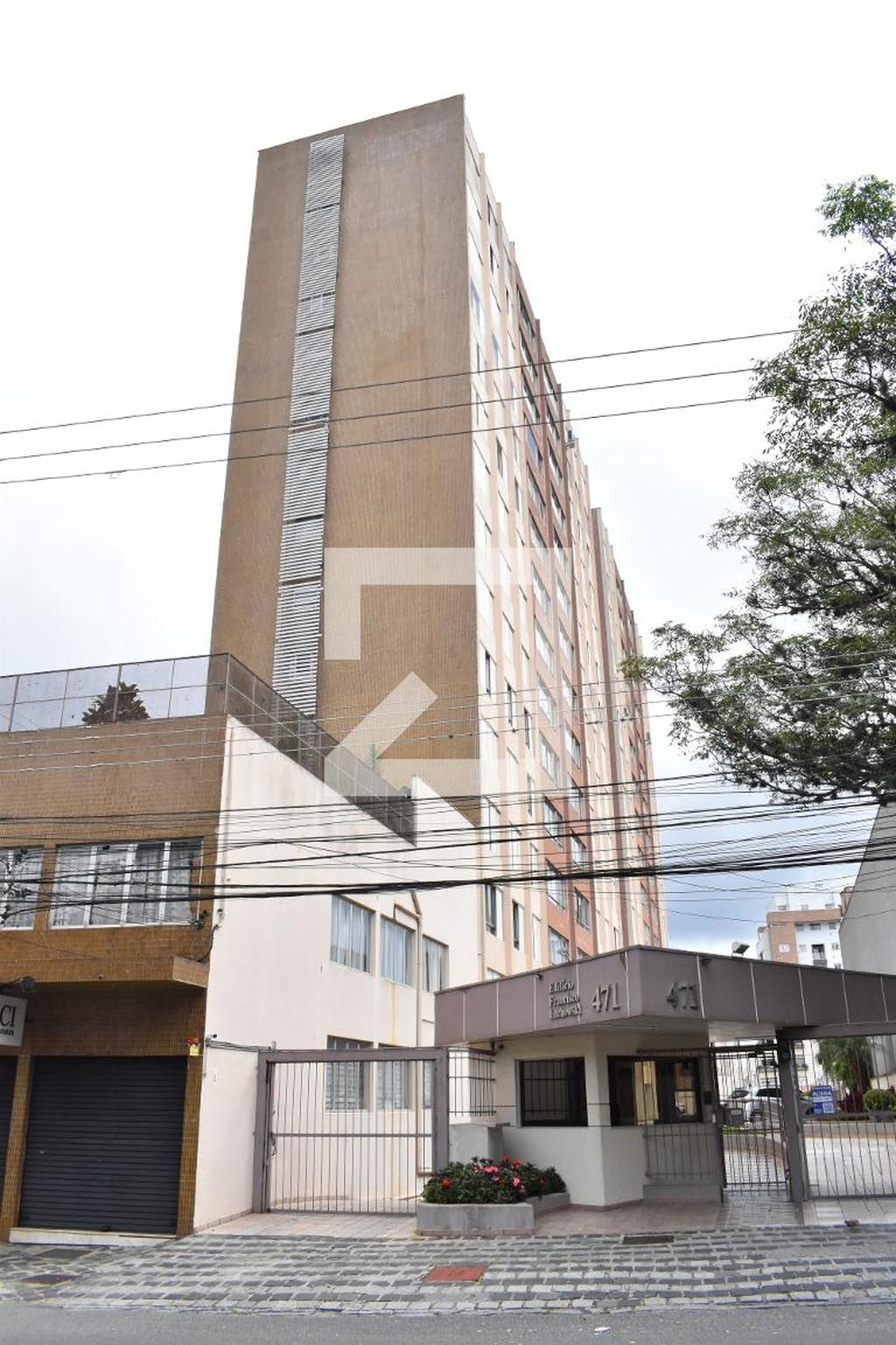 Fachada do condomínio Condomínio Francisco Lachowski