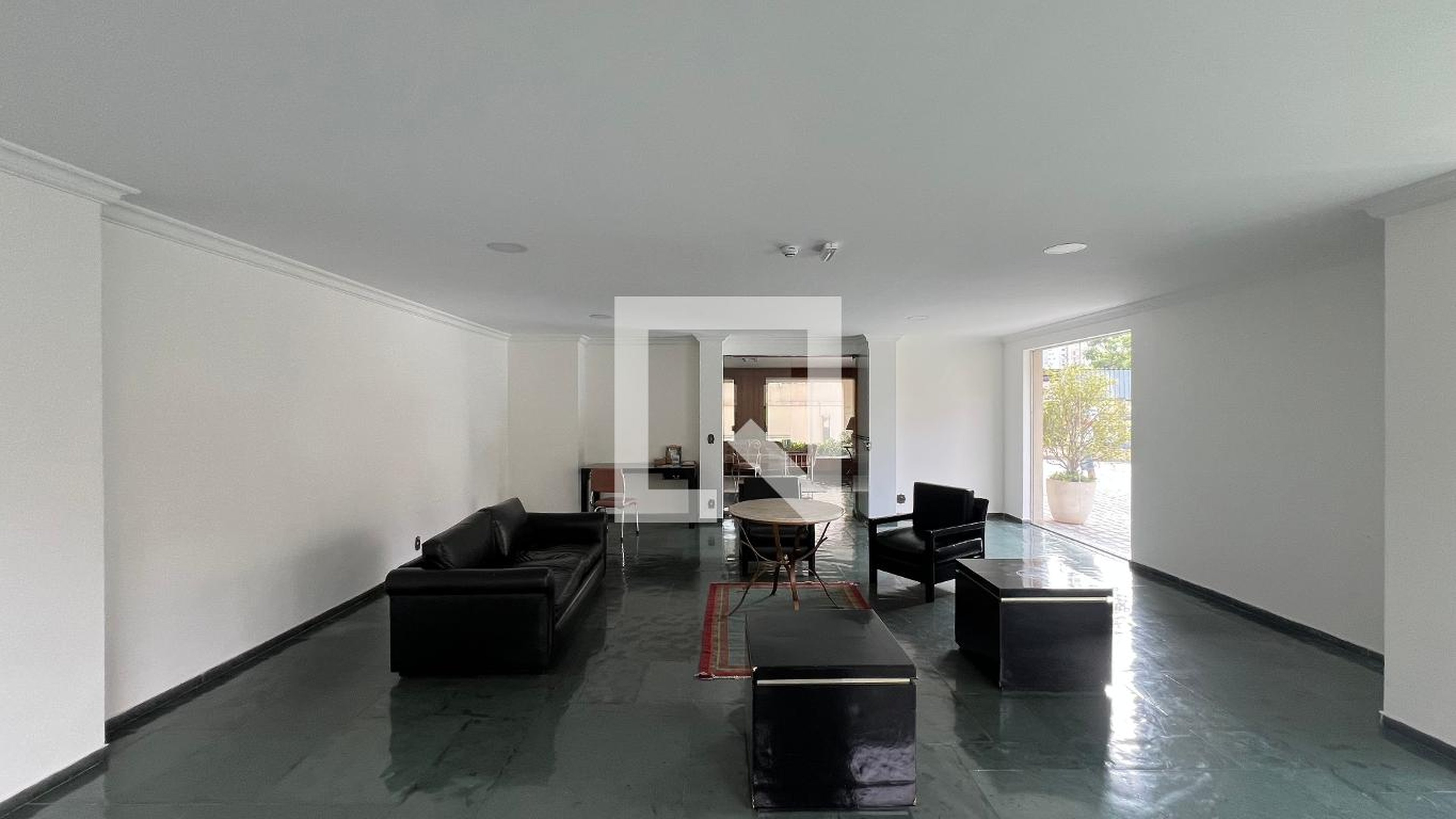 Hall de entrada - Edifício Girondelle