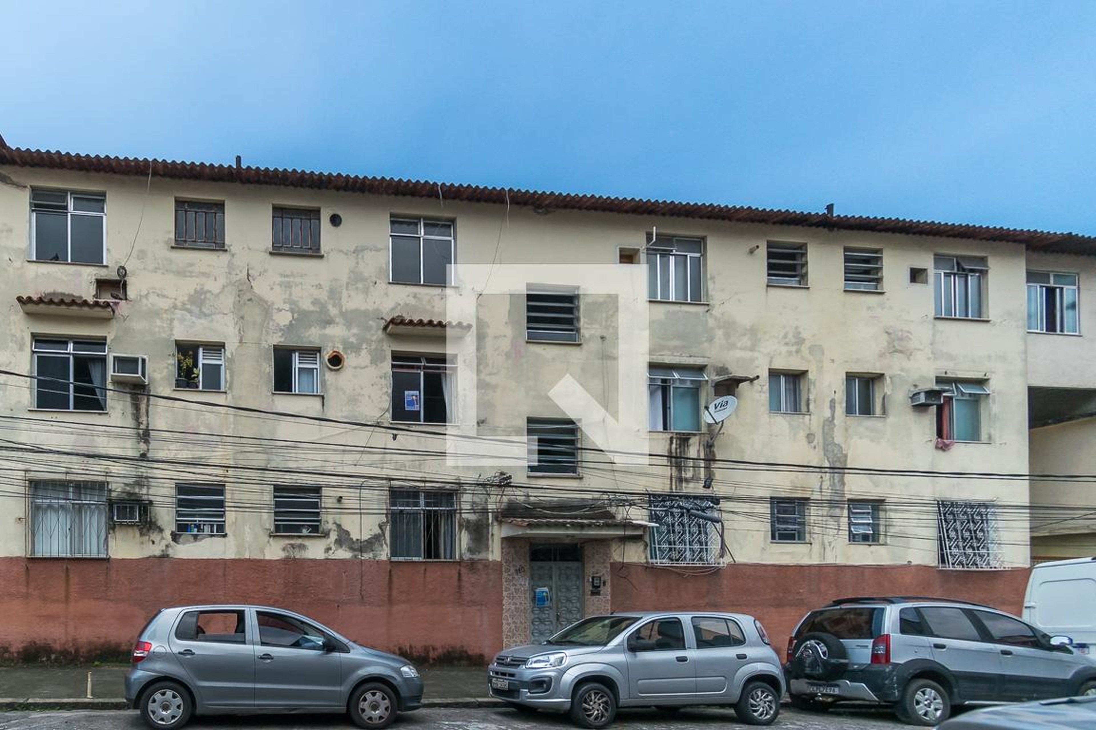 Fachada do Prédio Condomínio em Rua Francisco Venâncio Filho, 110