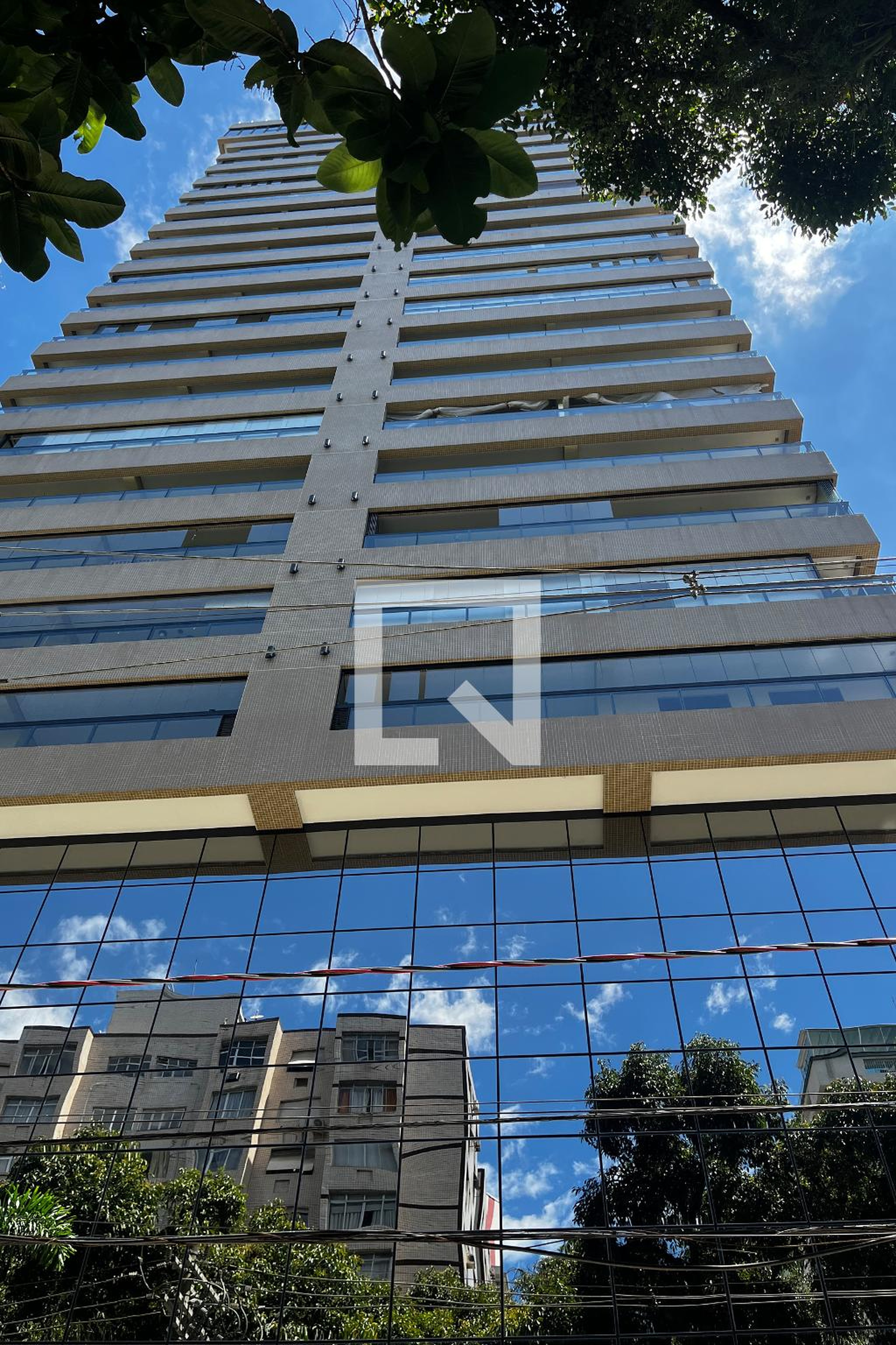 Fachada do Prédio Condomínio em Avenida Barão de Penedo, 26