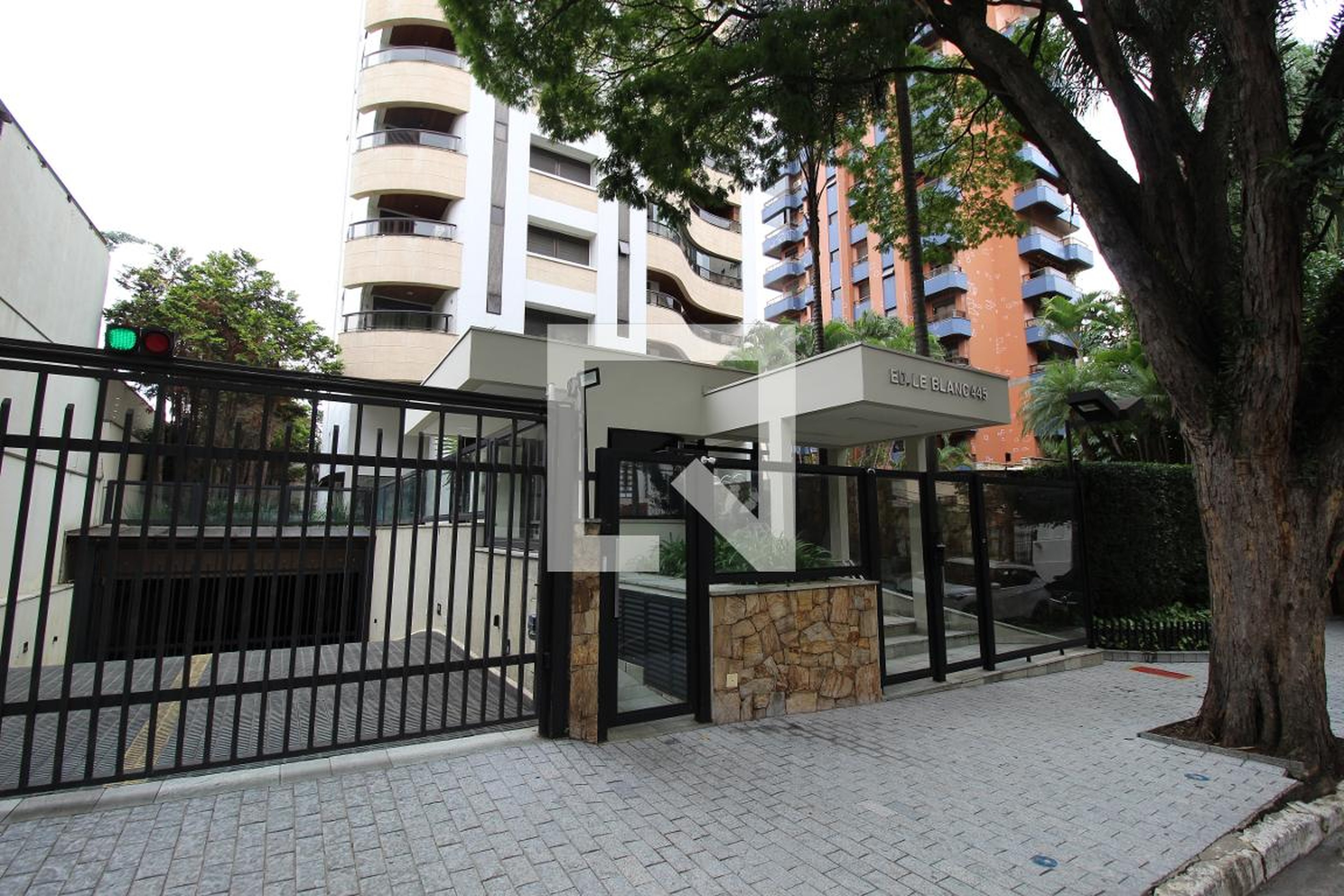 Fachada do Prédio Edifício Le Blanc