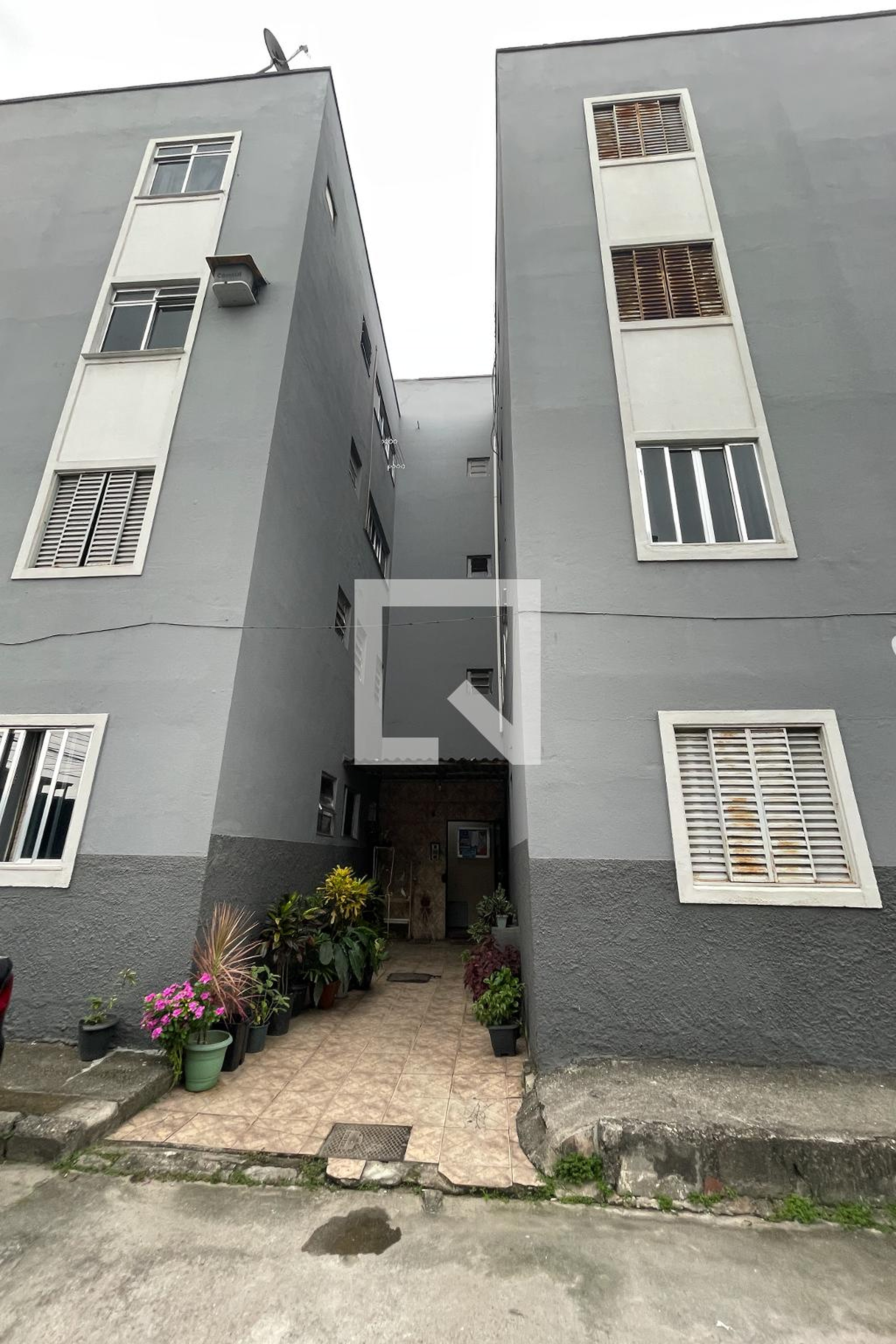 Fachada Residencial 25 de Agosto