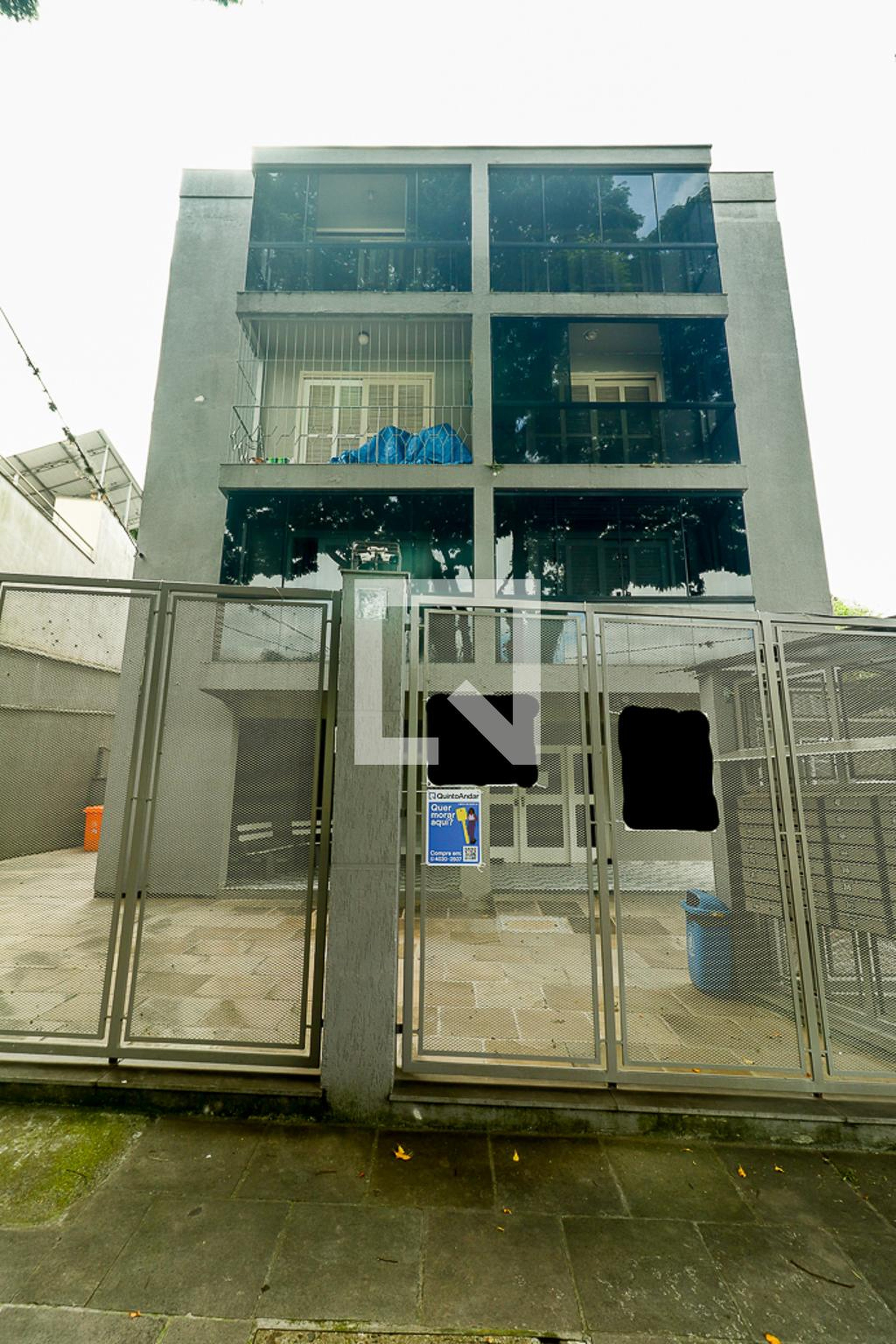 Fachada Condomínio Comendador Albino Cunha