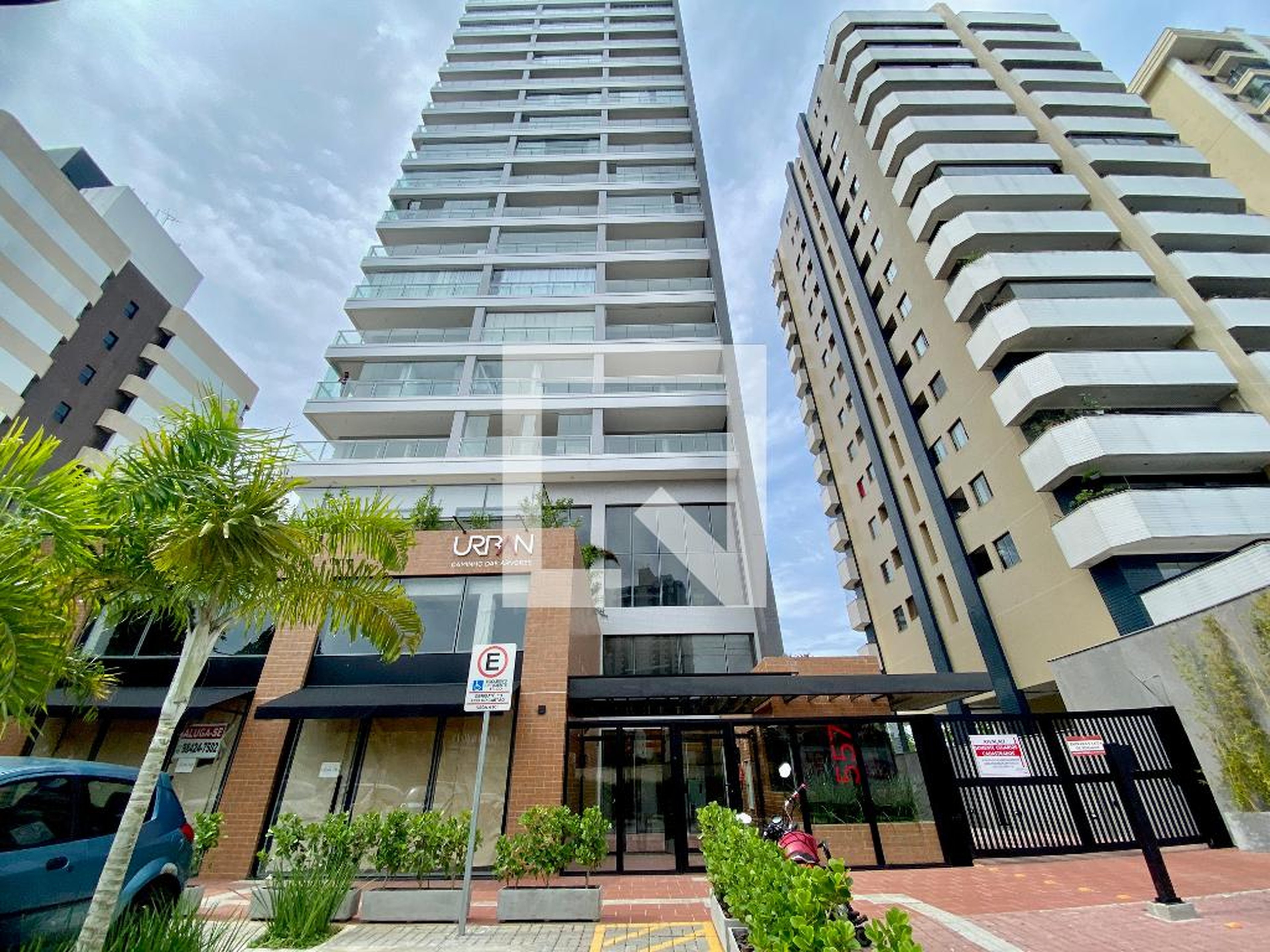 Fachada Condomínio em Avenida Antônio Carlos Magalhães, 557