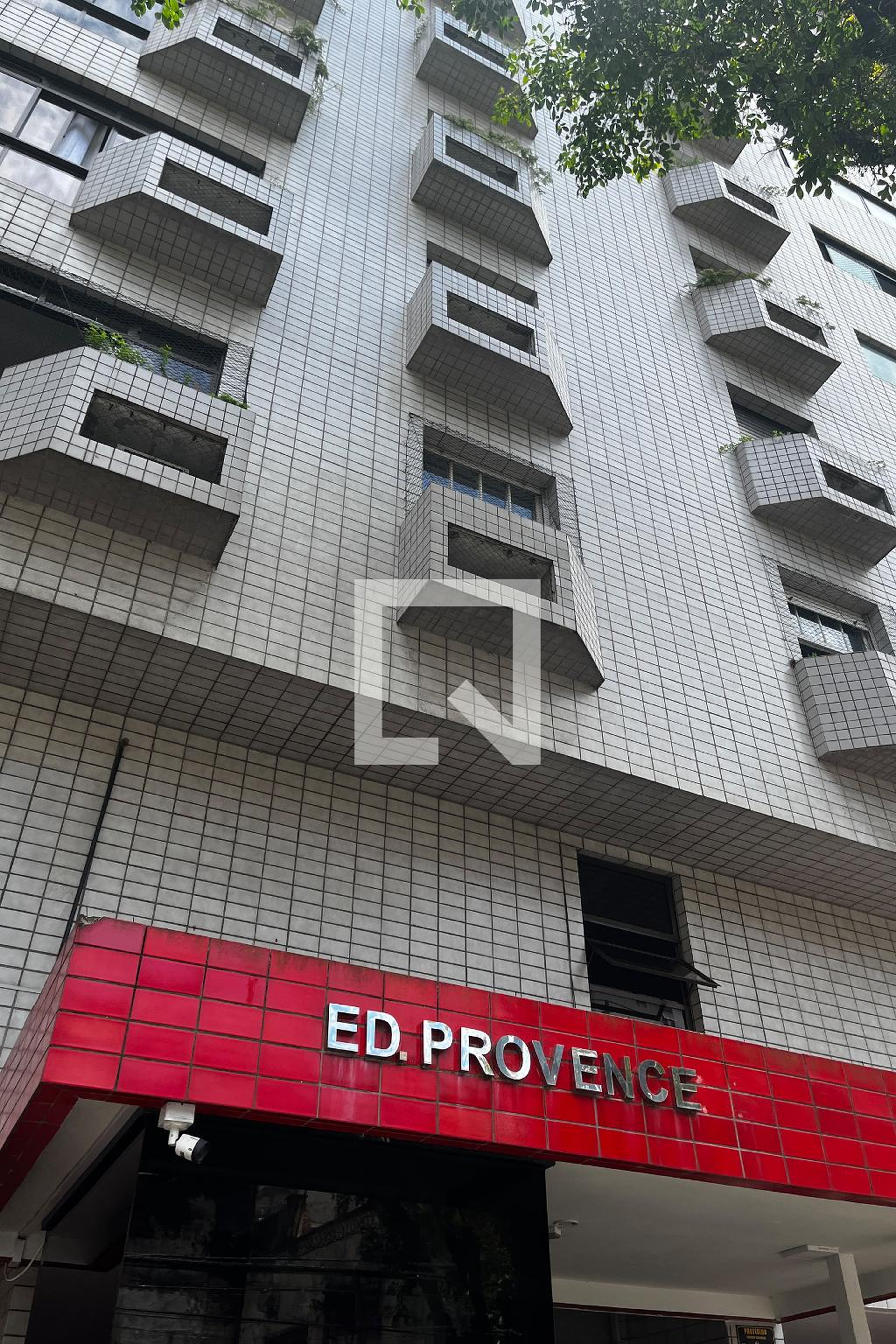 Fachada do Prédio Condomínio em Rua Luiz de Faria, 152