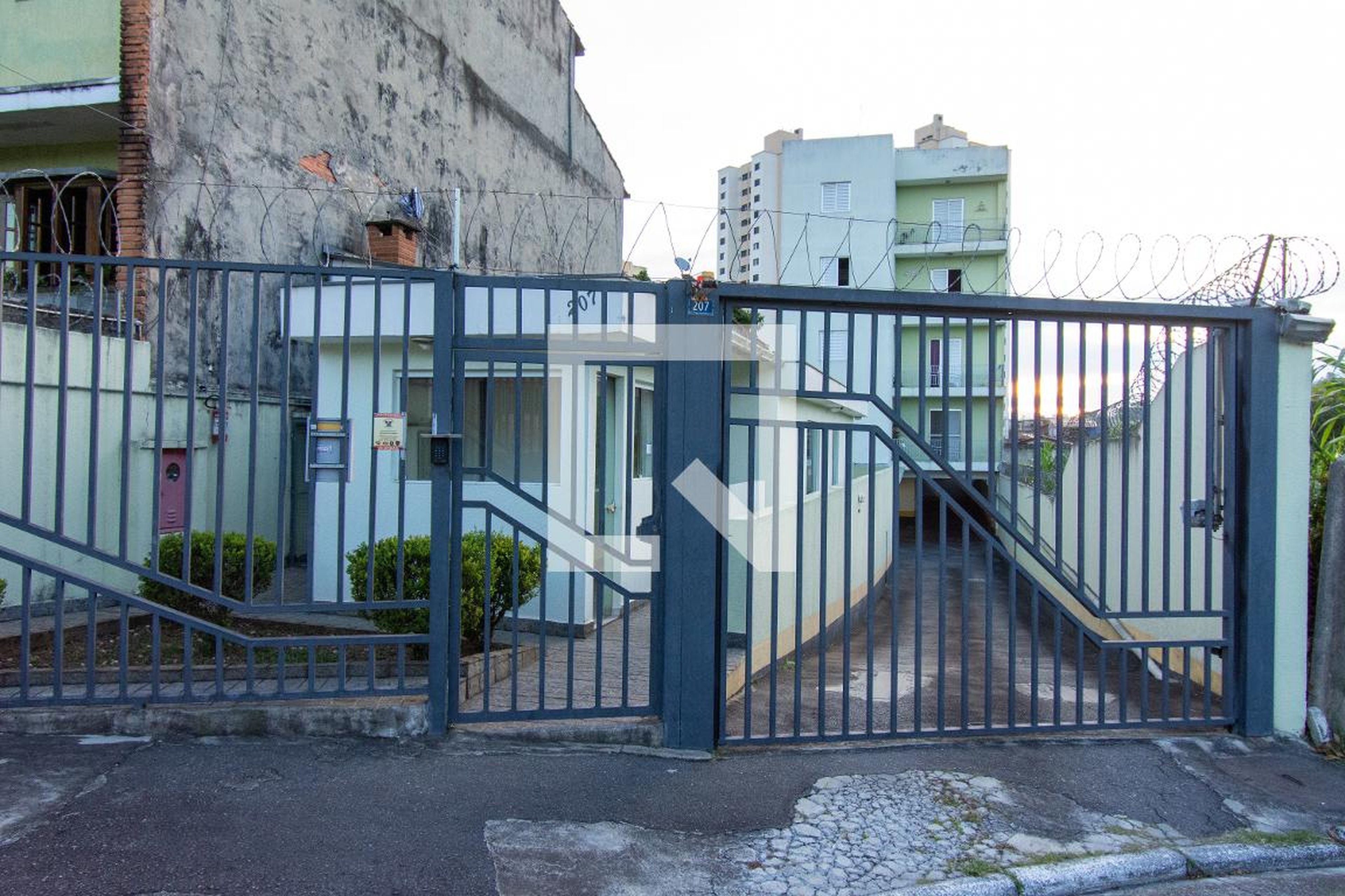 Fachada Condomínio em Rua Paraíba do Sul, 207