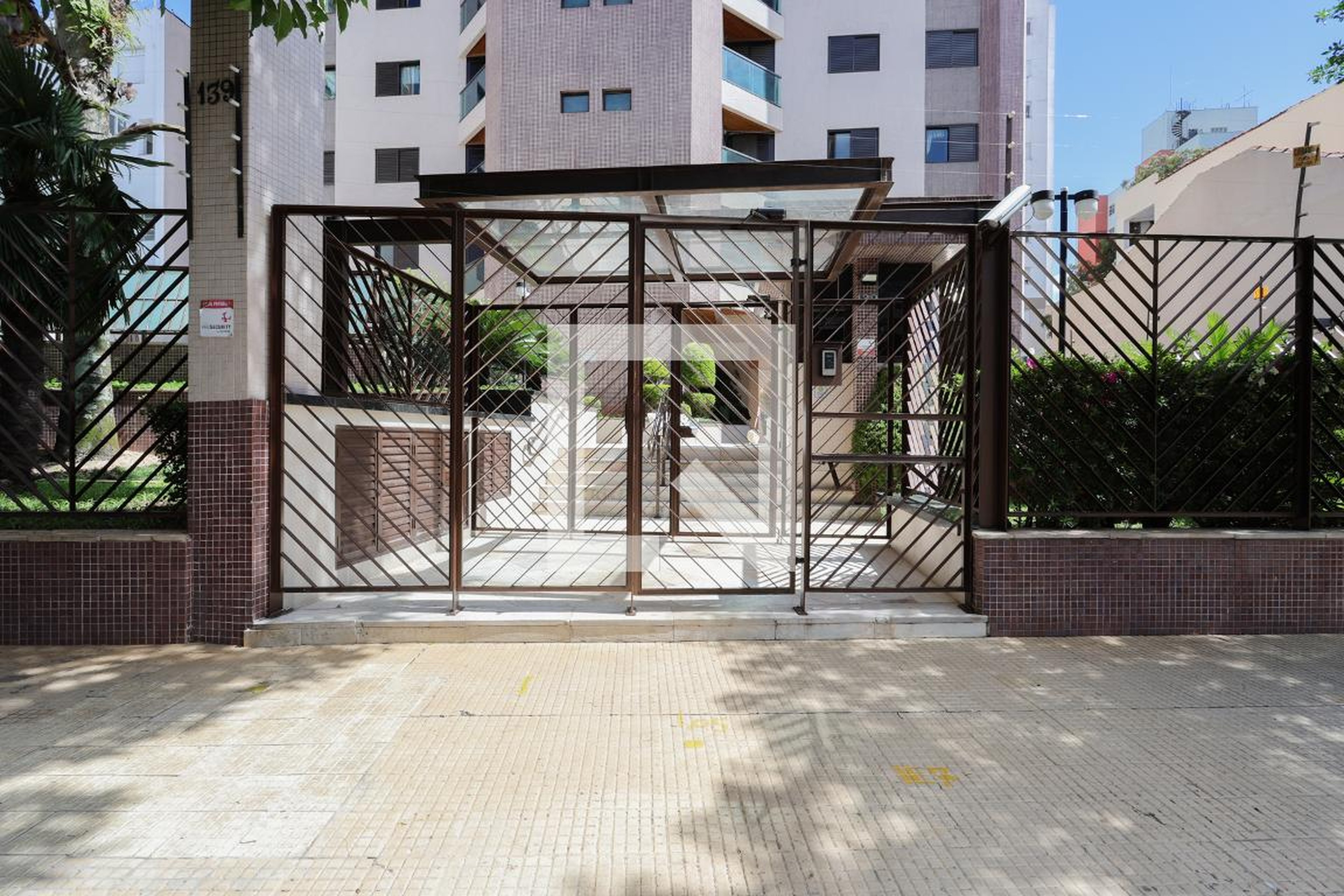 Fachada do condomínio Condomínio Solar de Évora