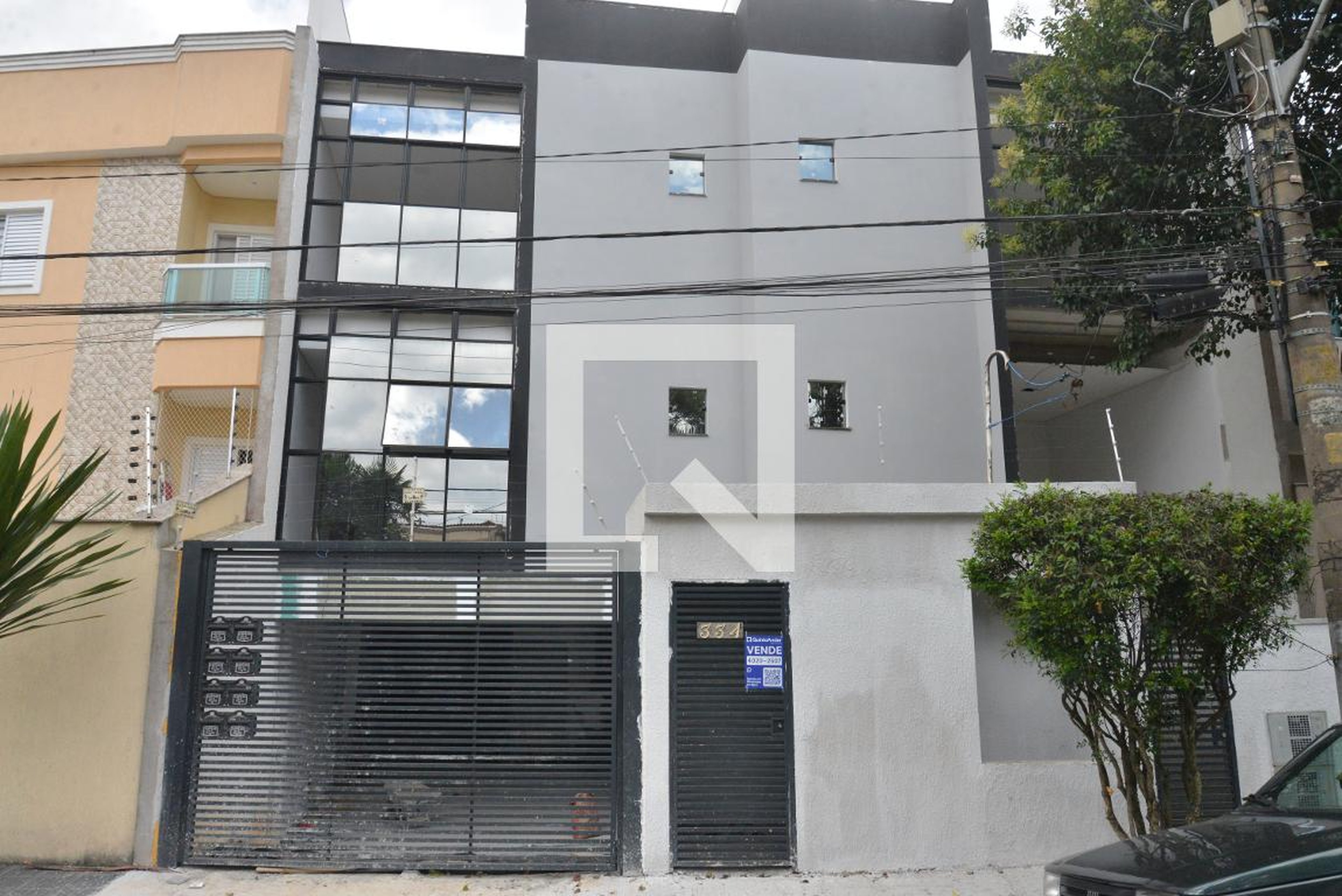 Fachada Condomínio em Rua do Contorno, 334