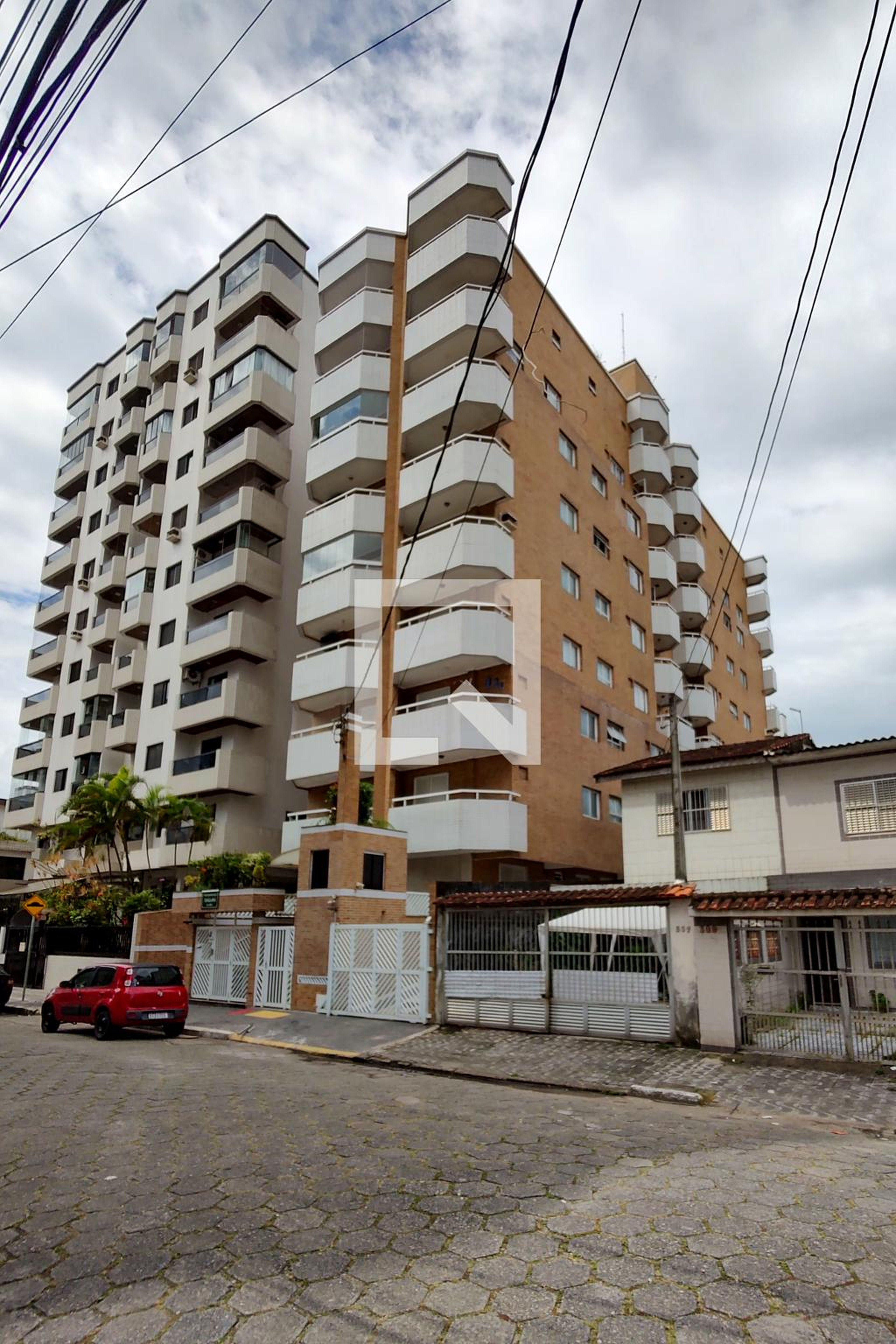 Fachada do Prédio Residencial Angara