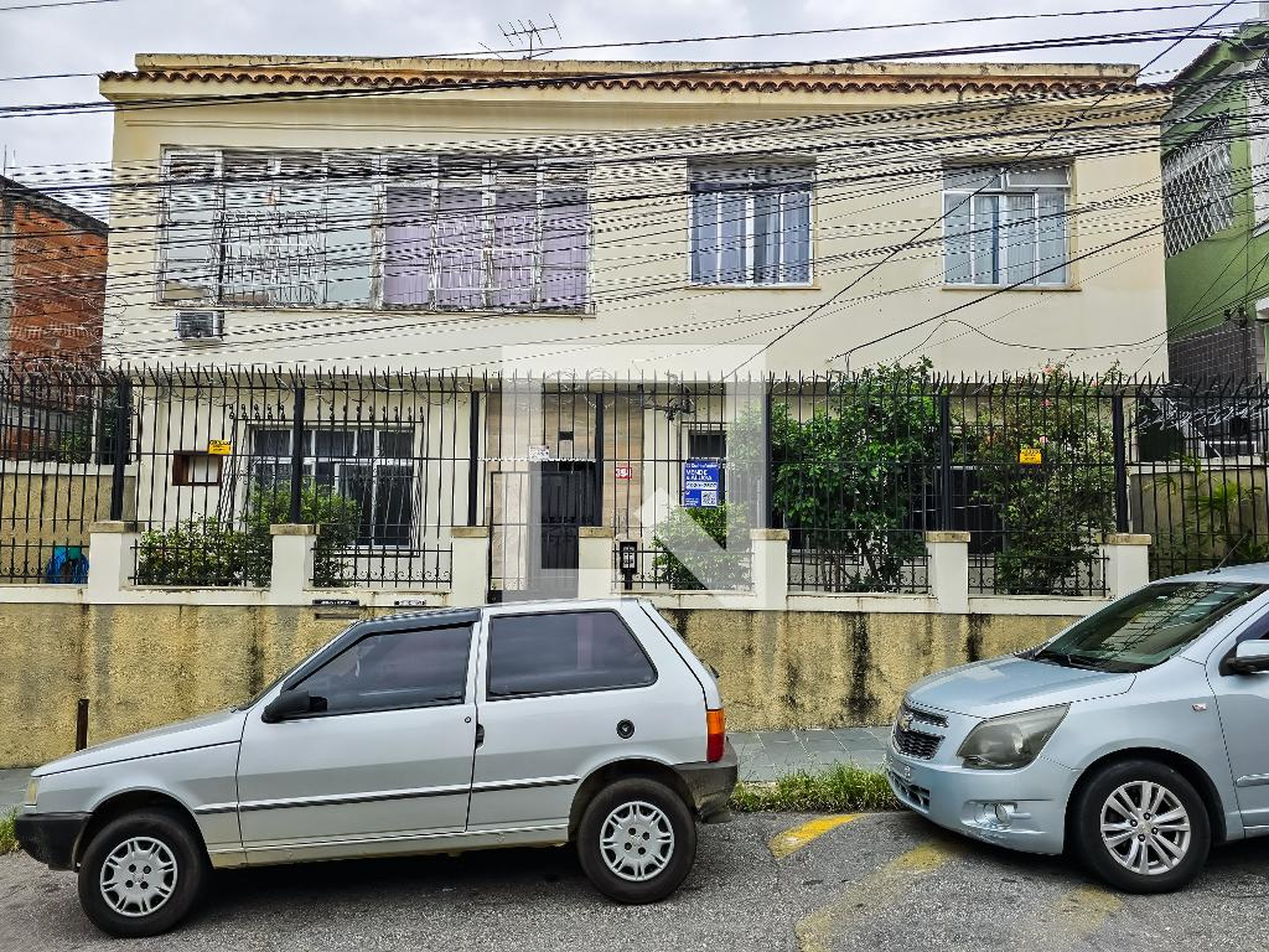 Fachada do Prédio Condomínio em Rua Tamiarana, 394
