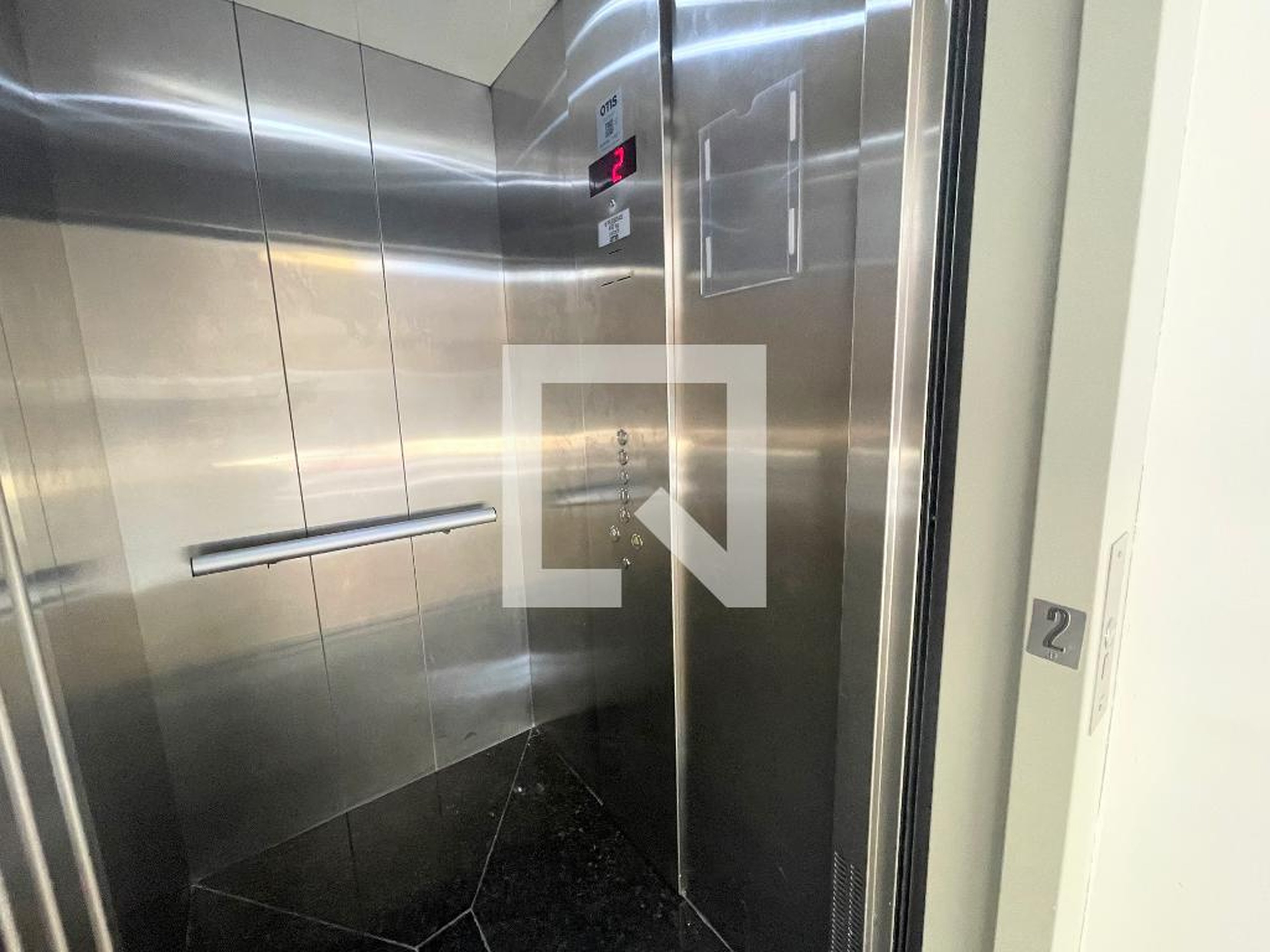 Elevador - Edifício Mário Martins