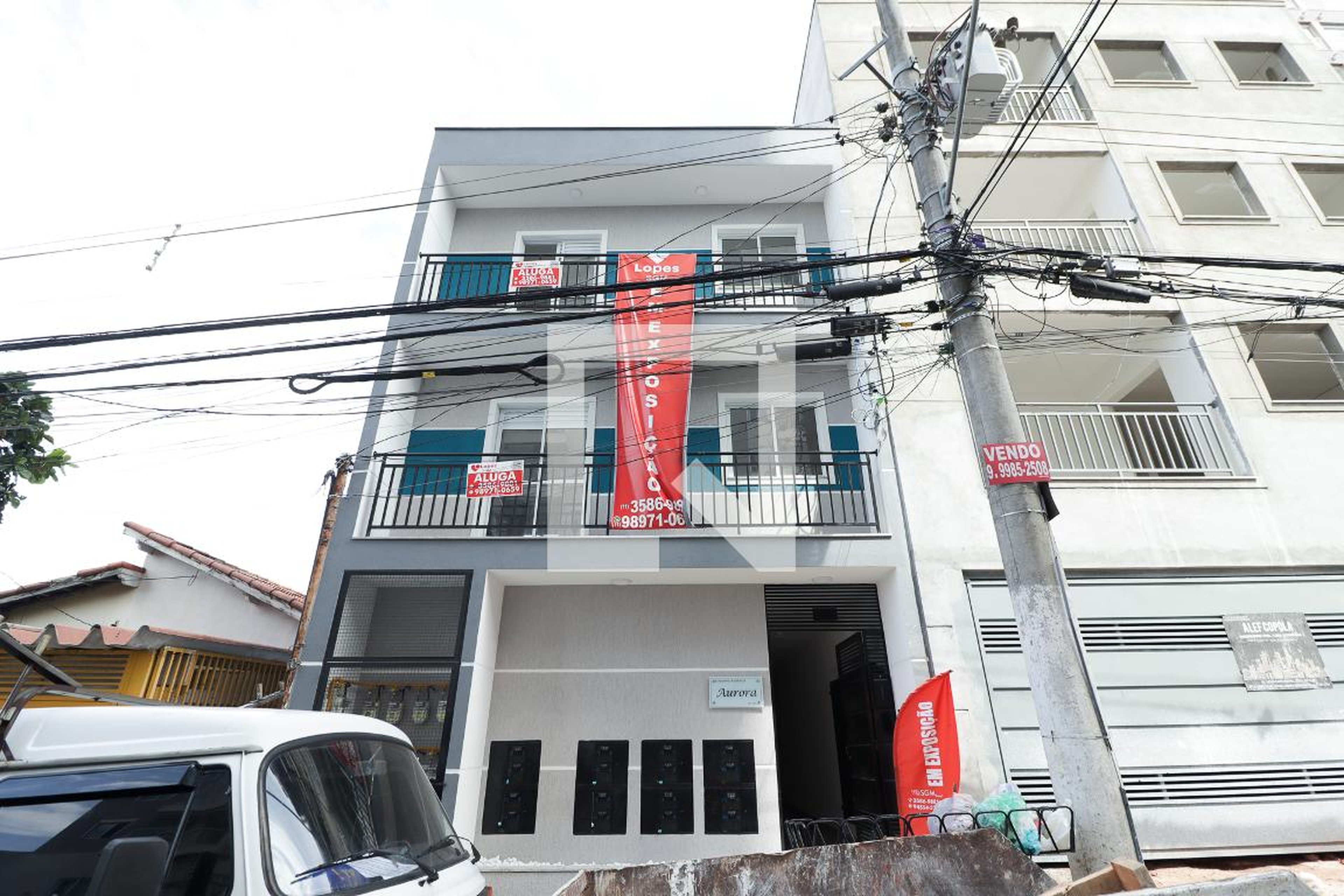 Fachada Condomínio em Rua Vicenza, 176