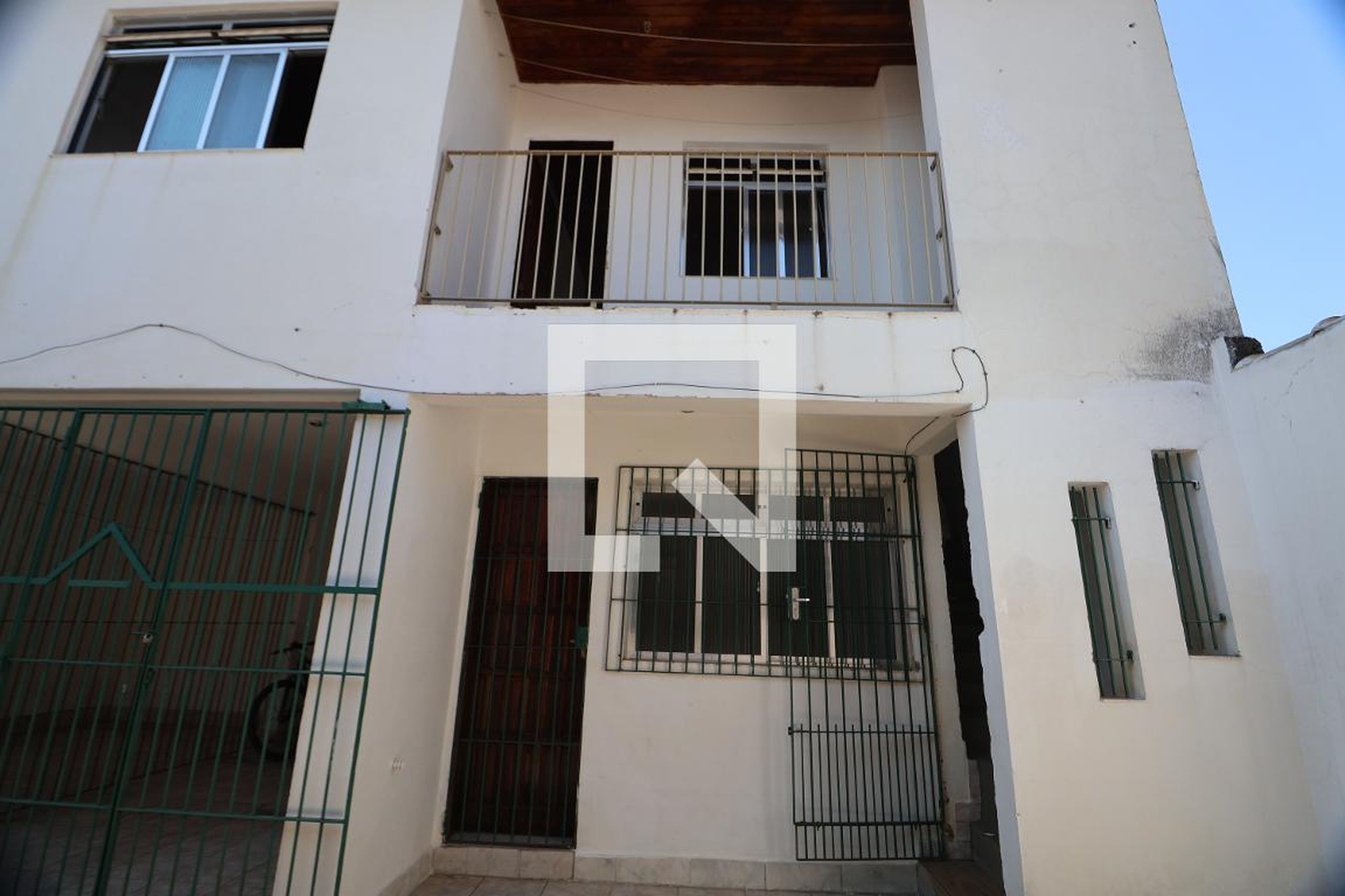 Fachada do Prédio Condomínio em Rua Santa Clara, 162