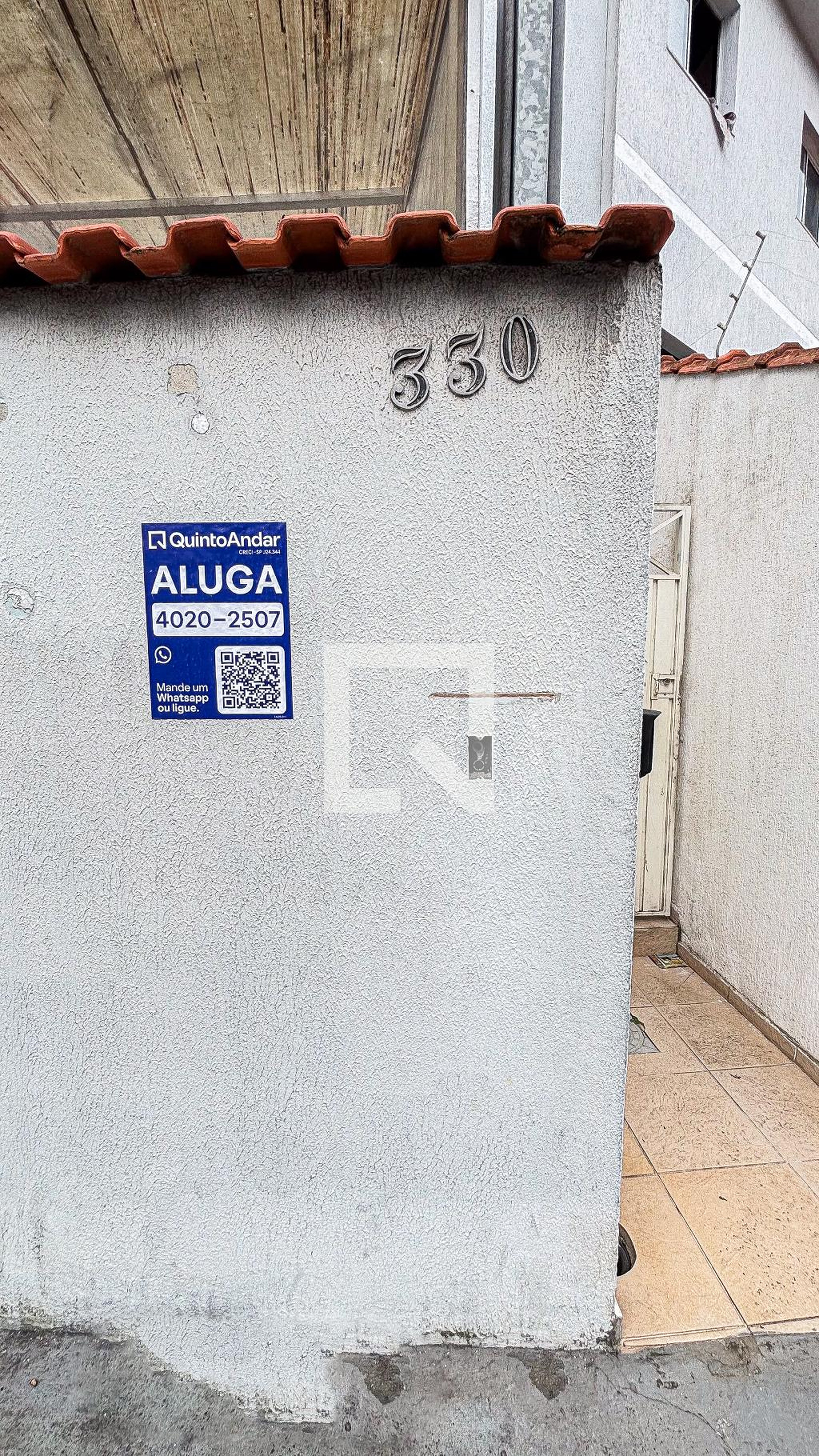Fachada Condomínio em Rua Alfa, 330
