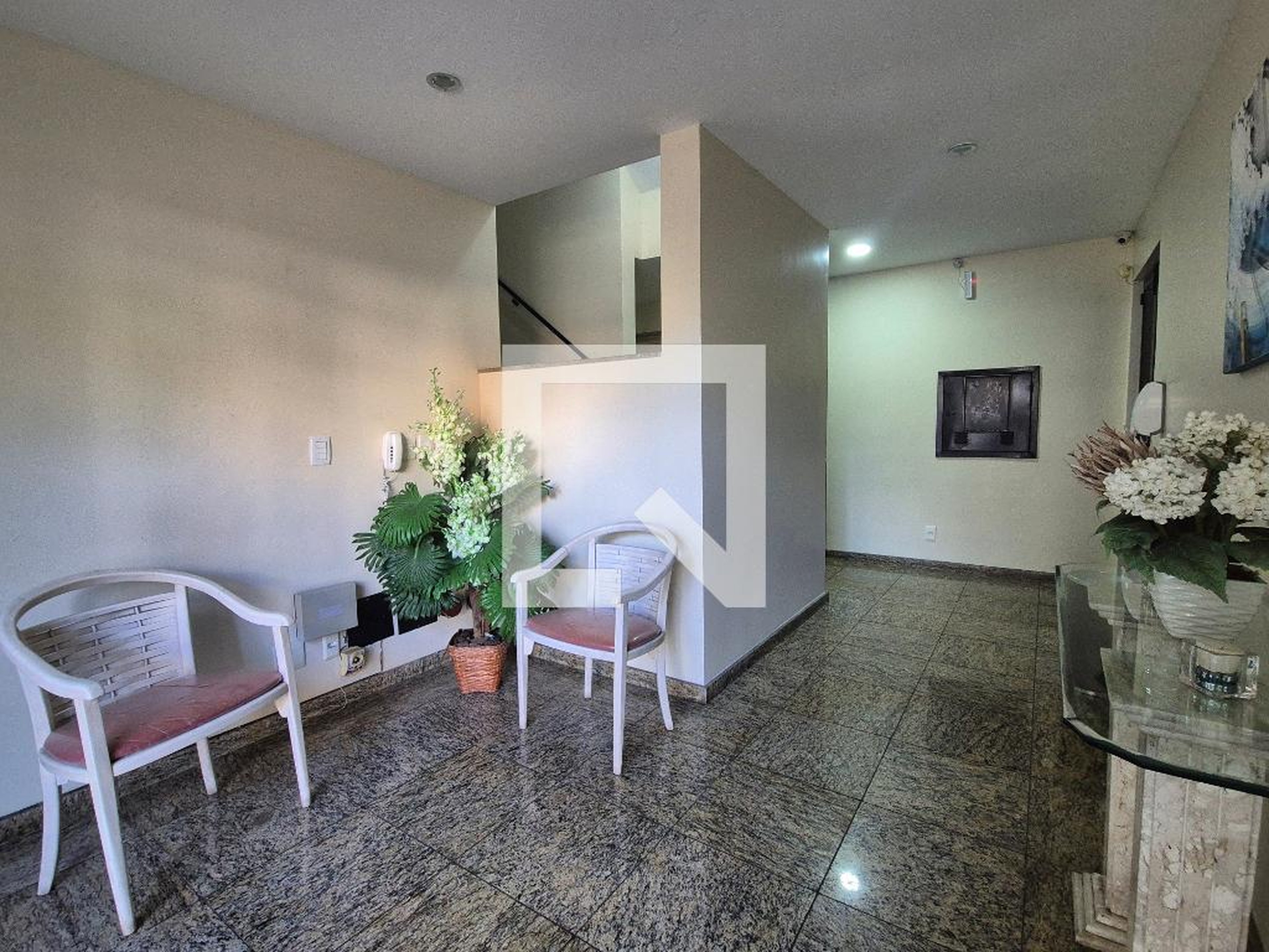 Hall de Entrada - Blue Star