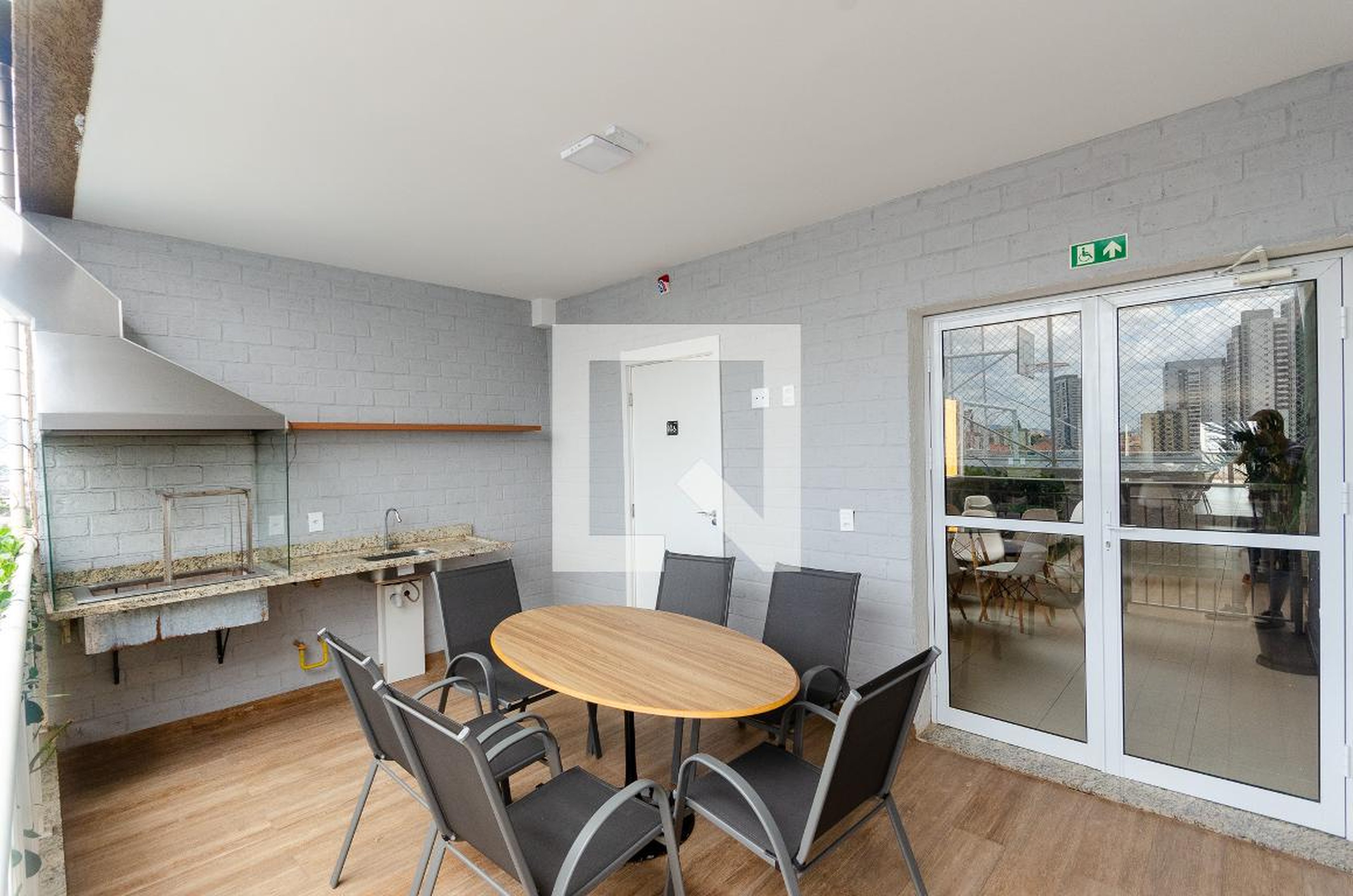 Churrasqueira - Vibe Light Freguesia do Ó