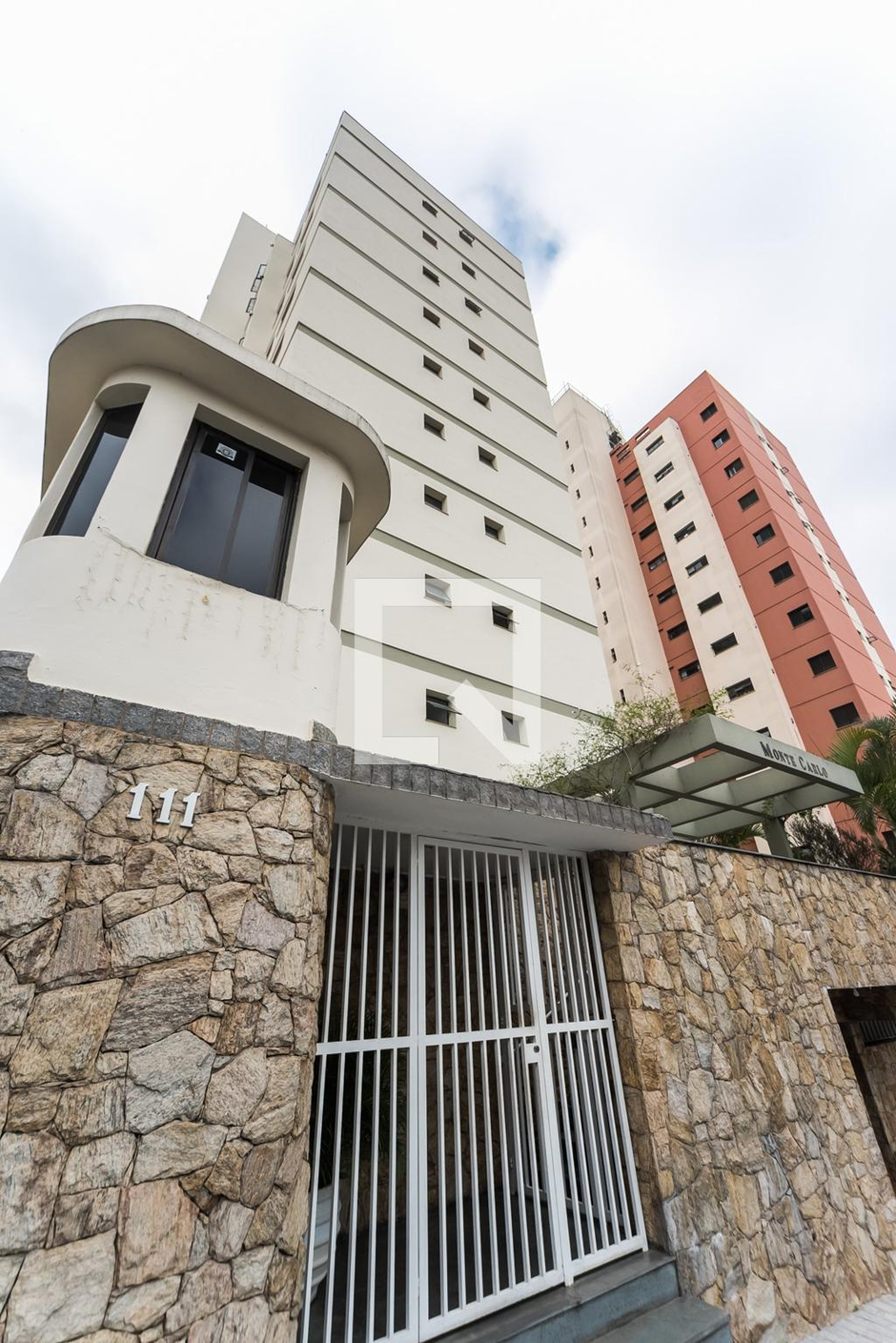 Fachada Condomínio Monte Carlo