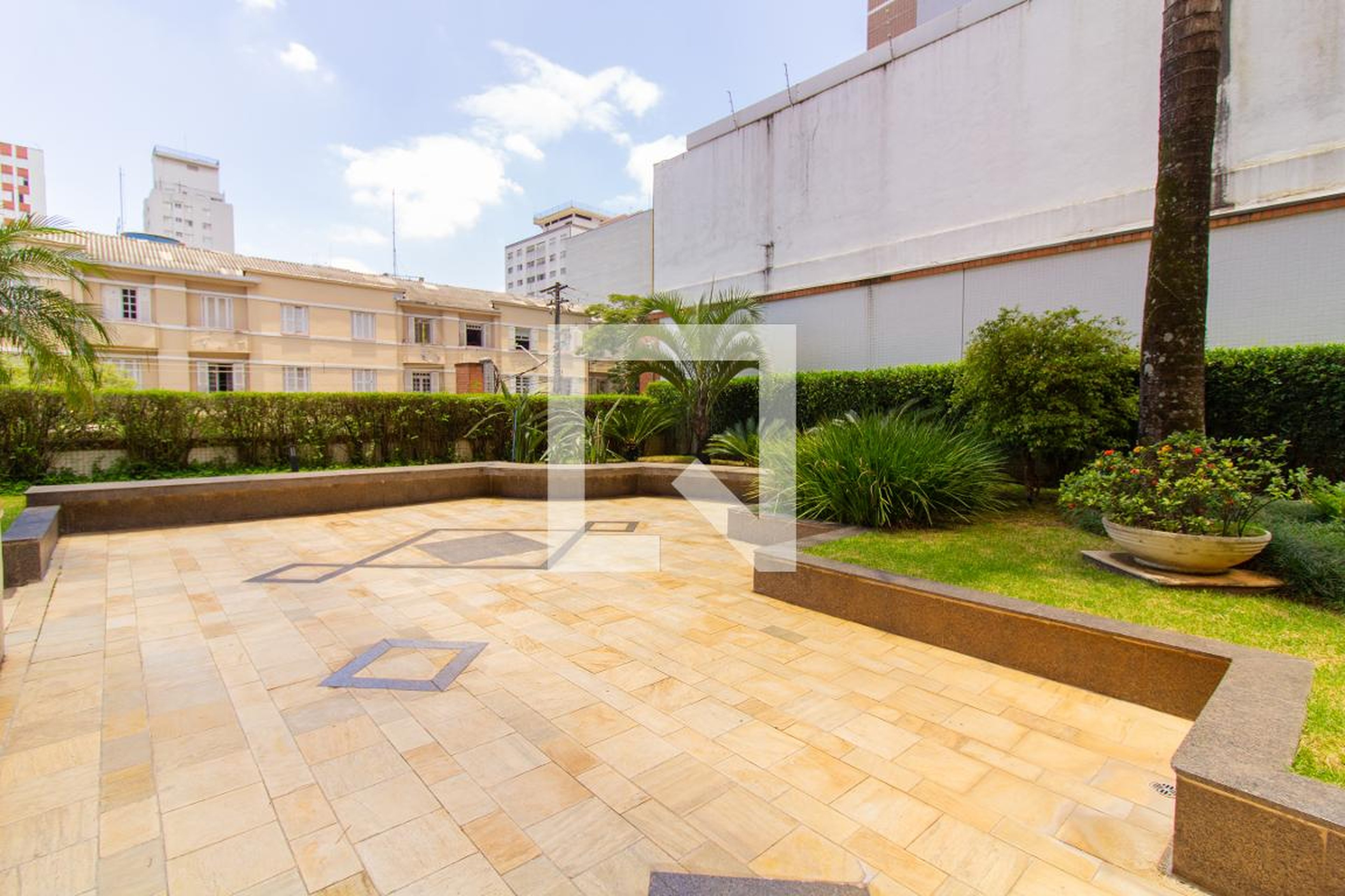 Área comum - Ville de Provence