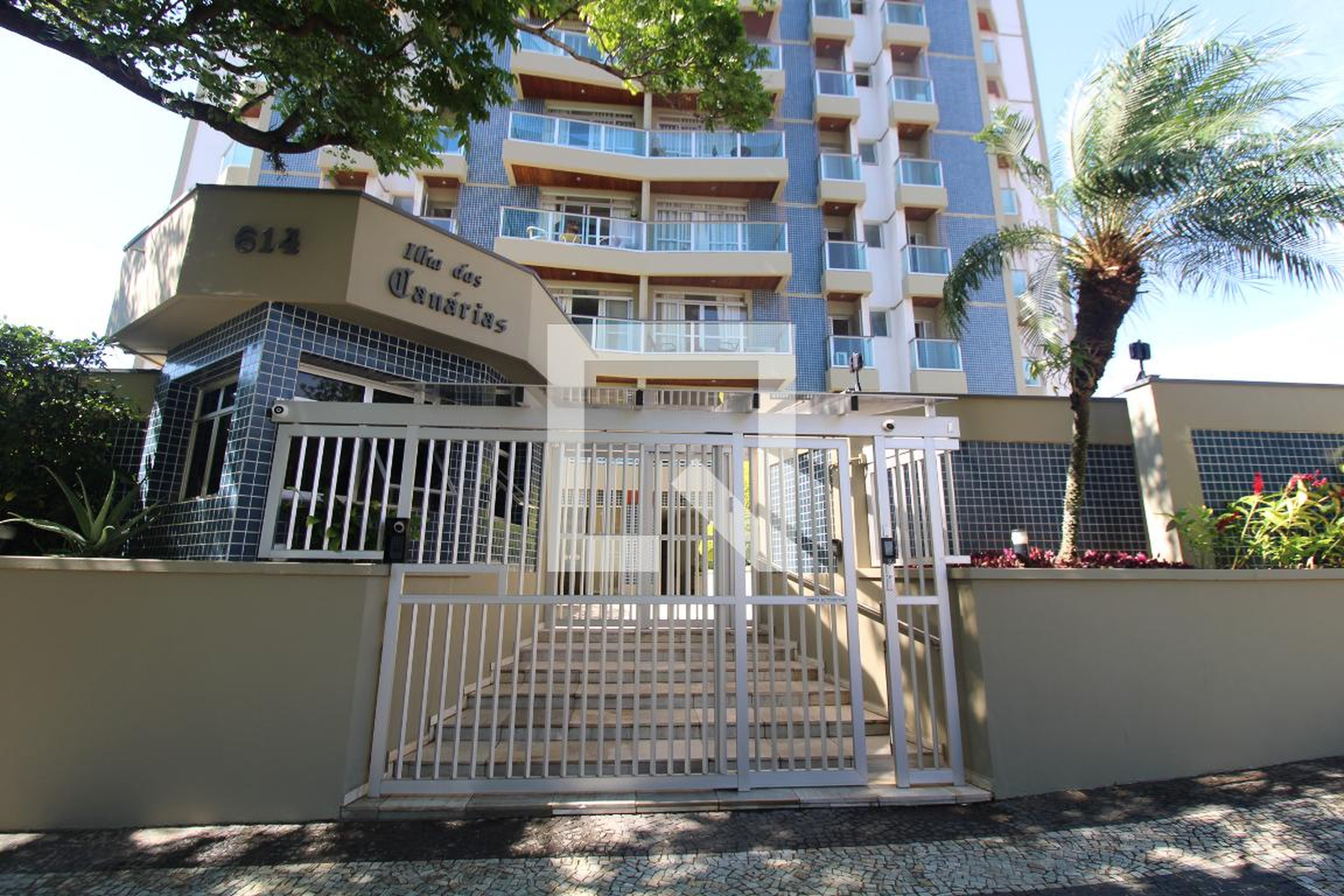 Fachada Condomínio em Rua dos Bandeirantes, 614